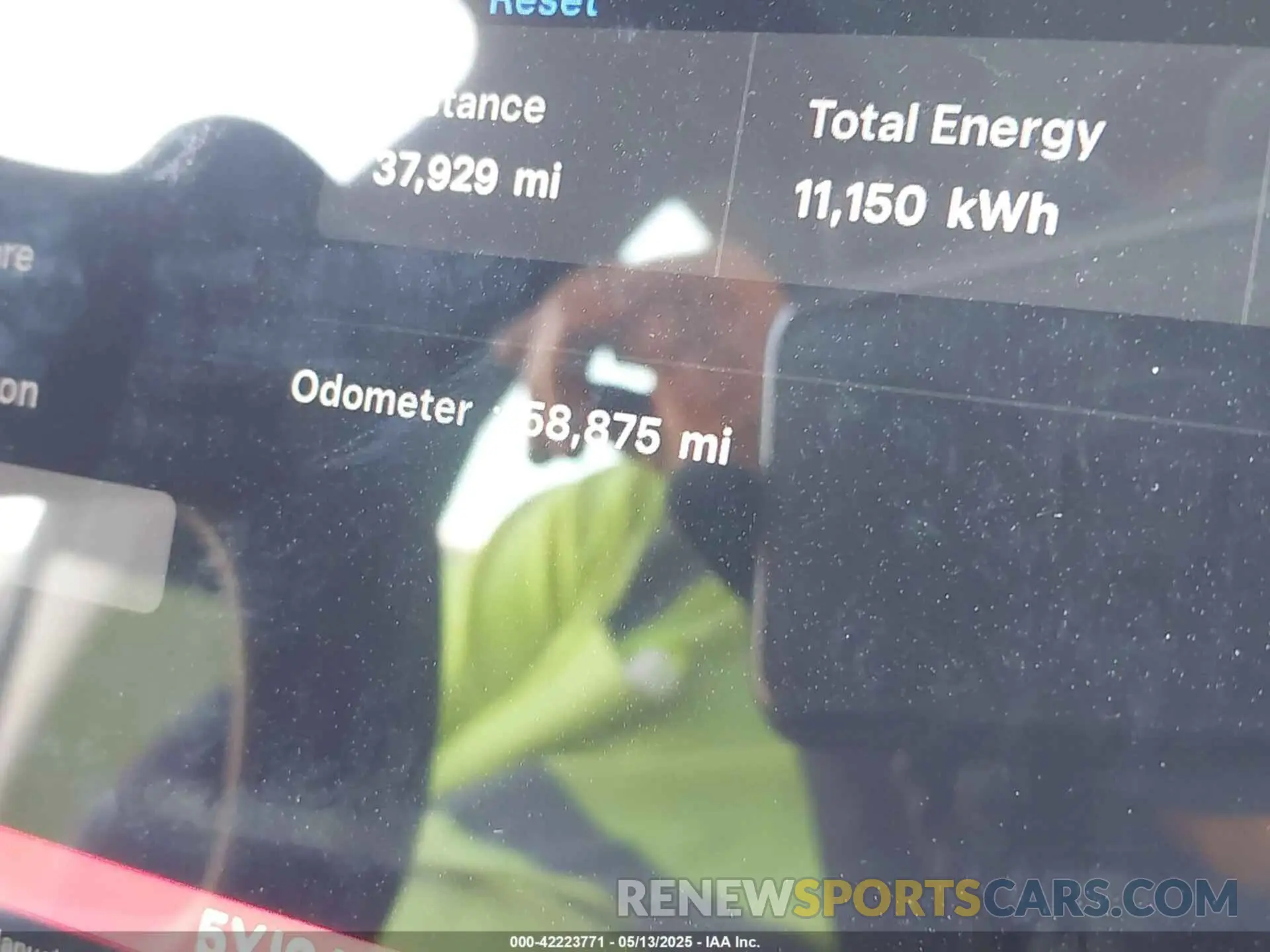 15 Photograph of a damaged car 5YJSA1E55NF491593 TESLA MODEL S 2022