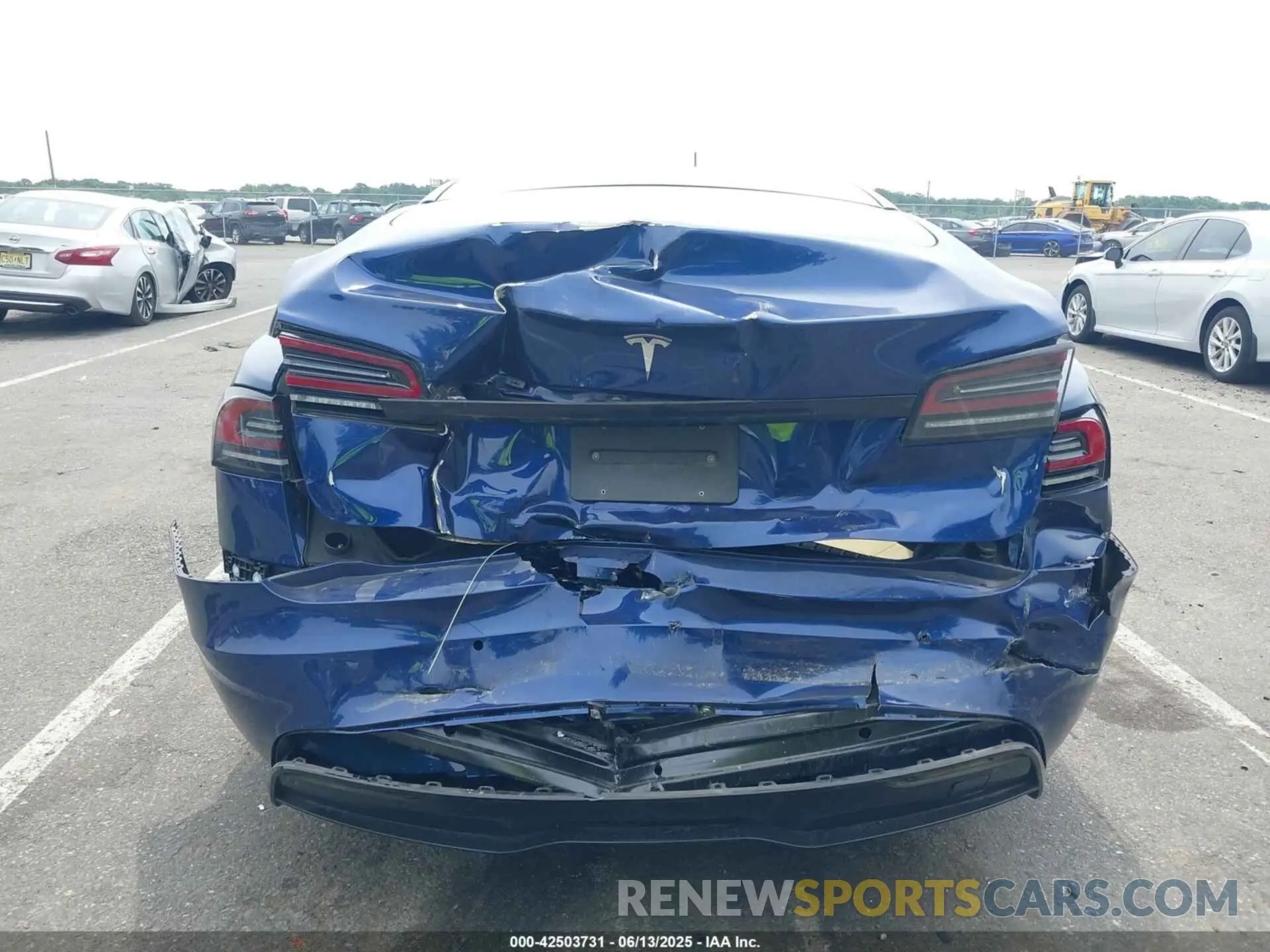 15 Фотография поврежденного автомобиля 5YJSA1E55NF493604 TESLA MODEL S 2022