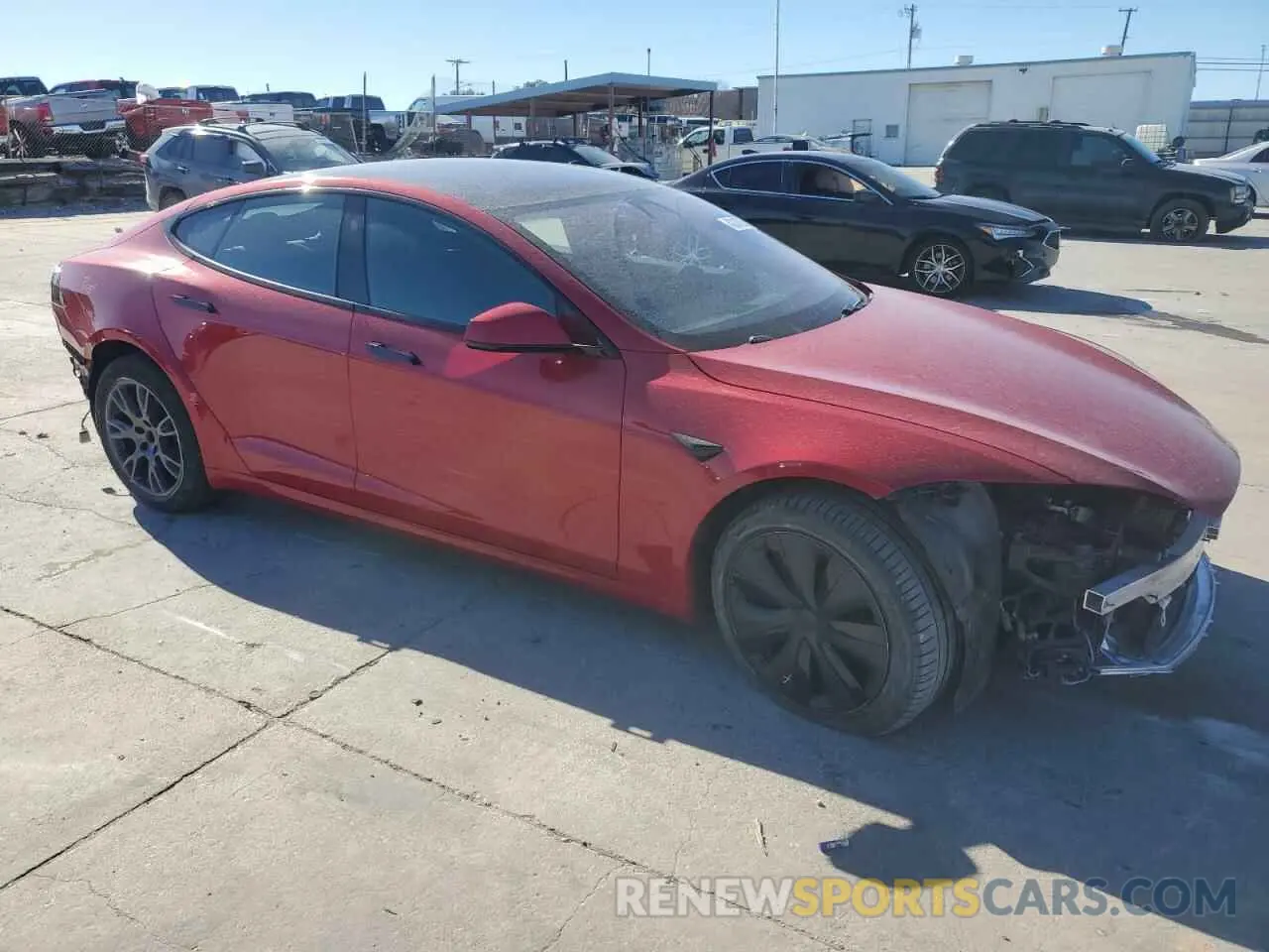 4 Photograph of a damaged car 5YJSA1E57NF478036 TESLA MODEL S 2022