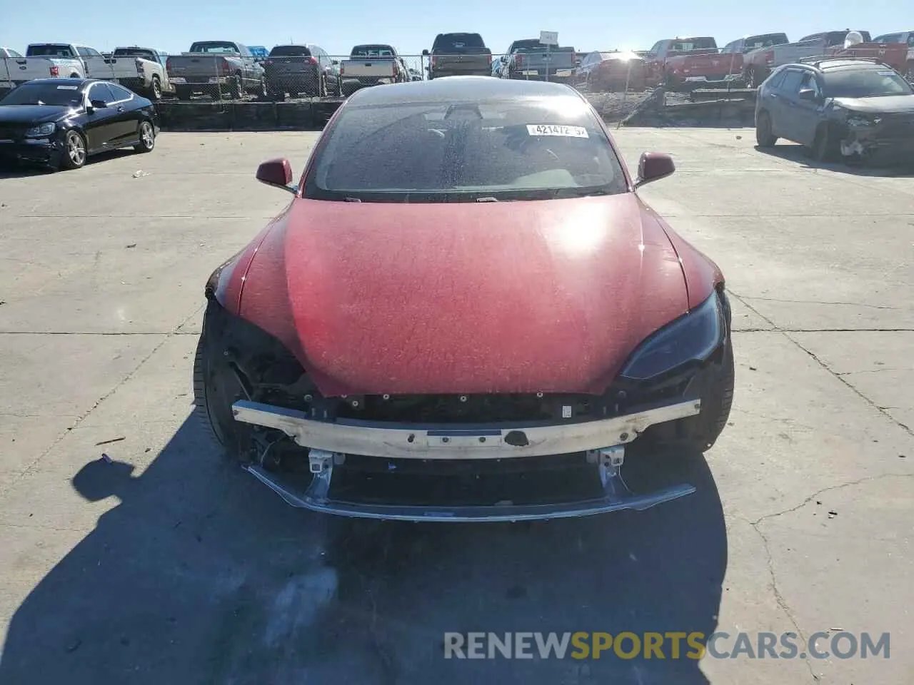 5 Photograph of a damaged car 5YJSA1E57NF478036 TESLA MODEL S 2022