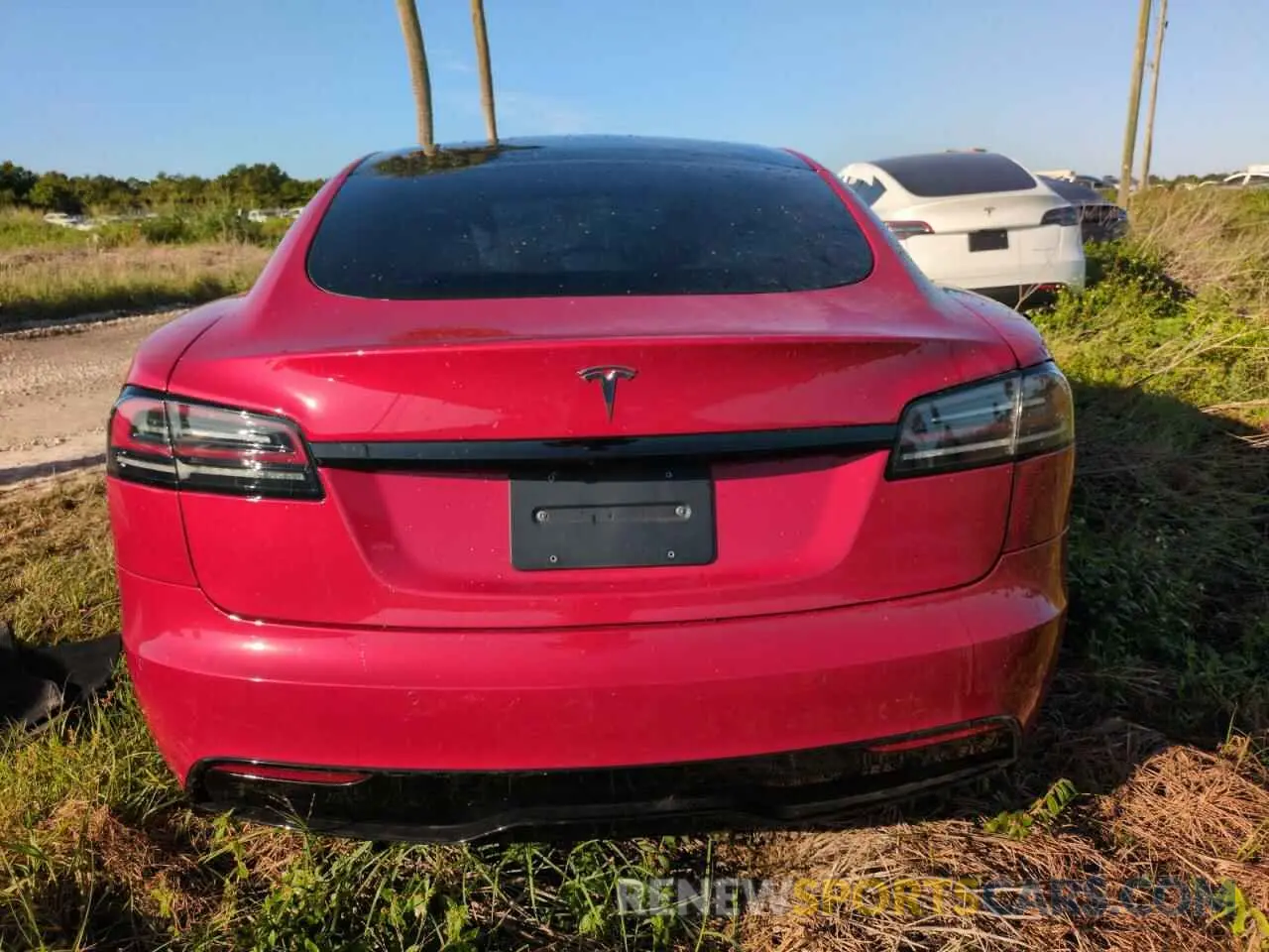 6 Photograph of a damaged car 5YJSA1E58NF488560 TESLA MODEL S 2022