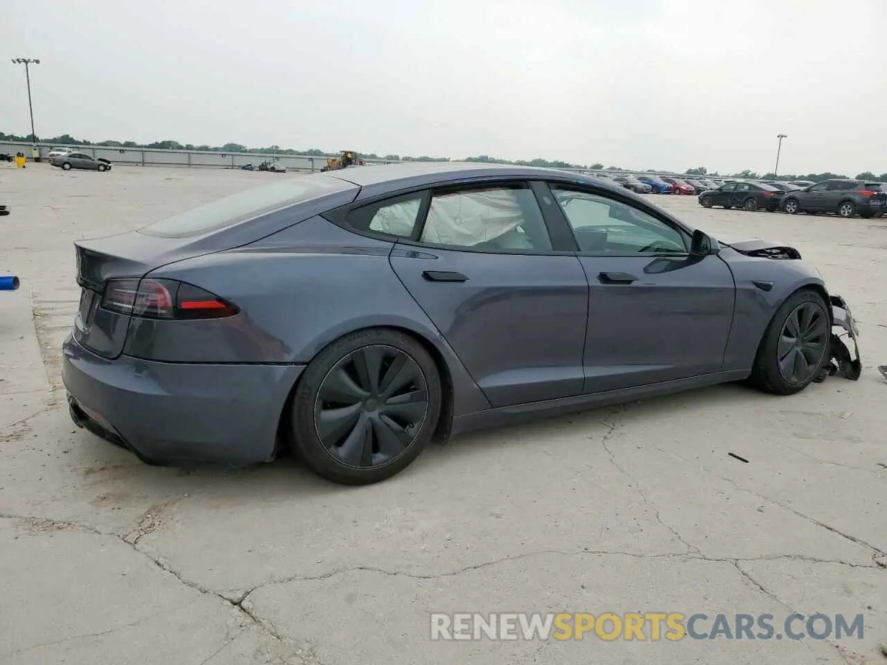 3 Фотография поврежденного автомобиля 5YJSA1E59NF474103 TESLA MODEL S 2022