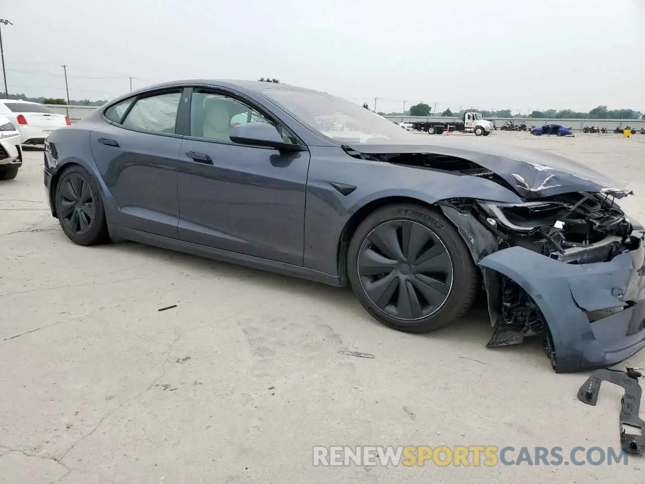 4 Фотография поврежденного автомобиля 5YJSA1E59NF474103 TESLA MODEL S 2022