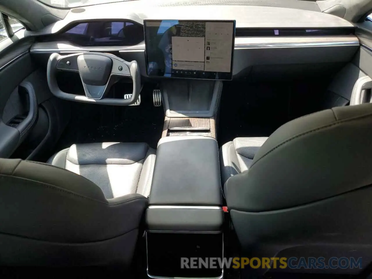 8 Photograph of a damaged car 5YJSA1E5XNF477673 TESLA MODEL S 2022