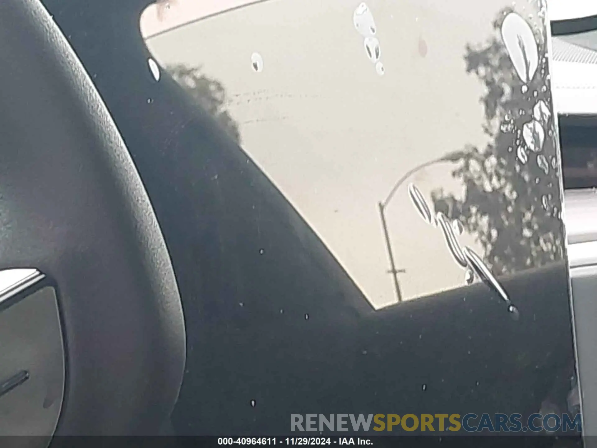 14 Photograph of a damaged car 5YJSA1E5XNF493422 TESLA MODEL S 2022