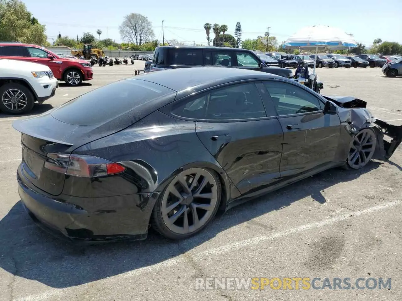 3 Photograph of a damaged car 5YJSA1E62NF471696 TESLA MODEL S 2022