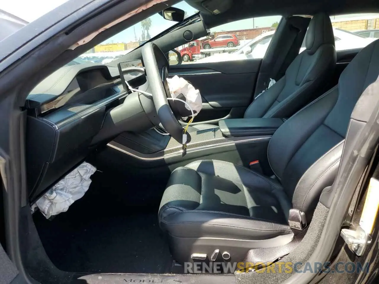 7 Photograph of a damaged car 5YJSA1E62NF471696 TESLA MODEL S 2022
