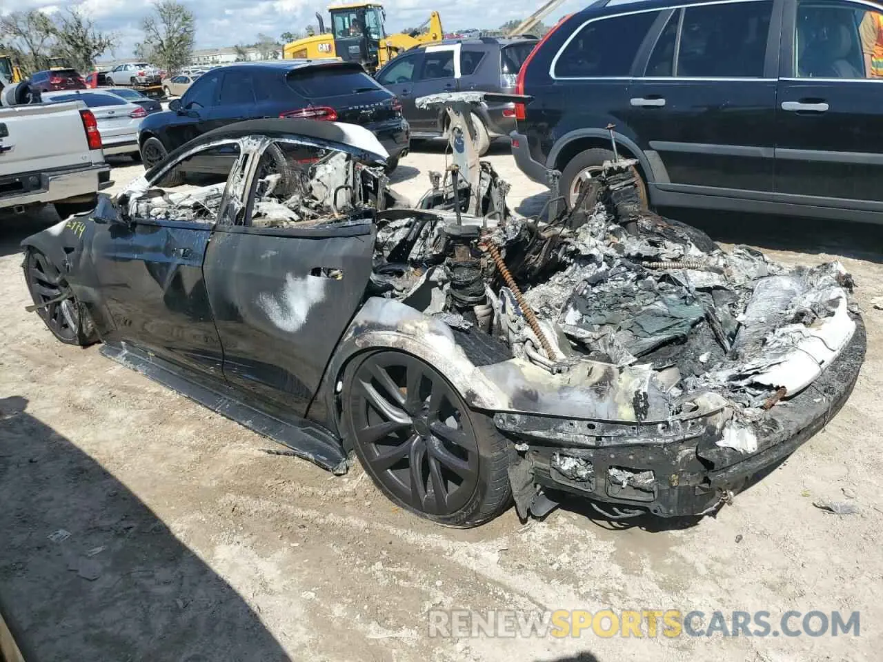 2 Photograph of a damaged car 5YJSA1E65NF462054 TESLA MODEL S 2022
