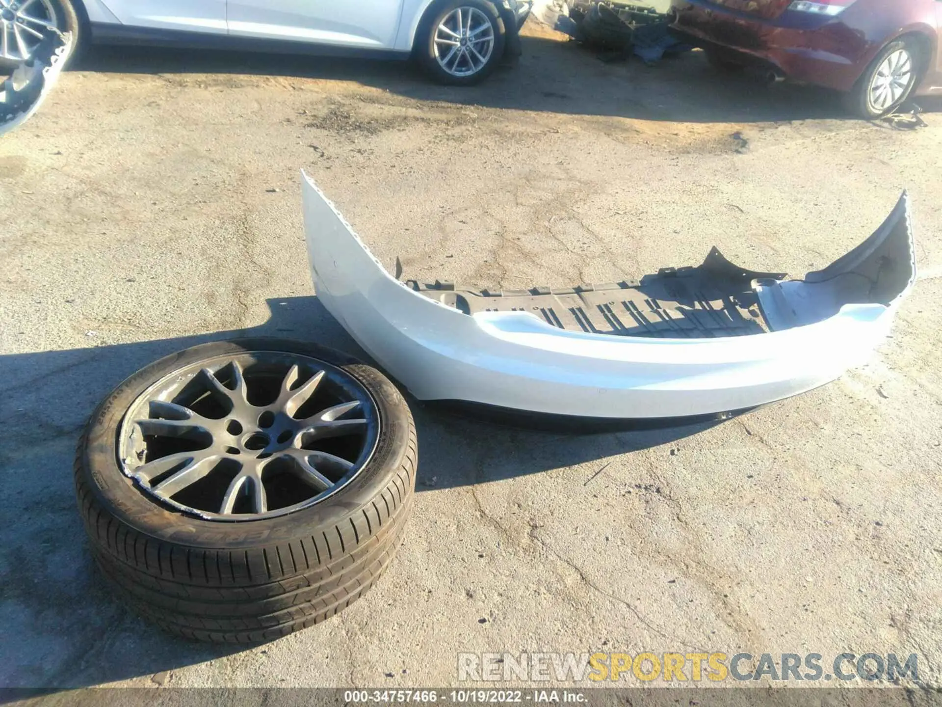 12 Photograph of a damaged car 5YJSA1E69NF459707 TESLA MODEL S 2022