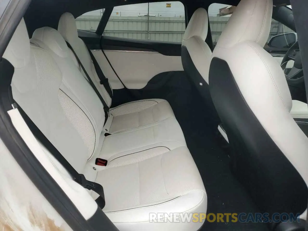 10 Фотография поврежденного автомобиля 5YJSA1E69NF461067 TESLA MODEL S 2022
