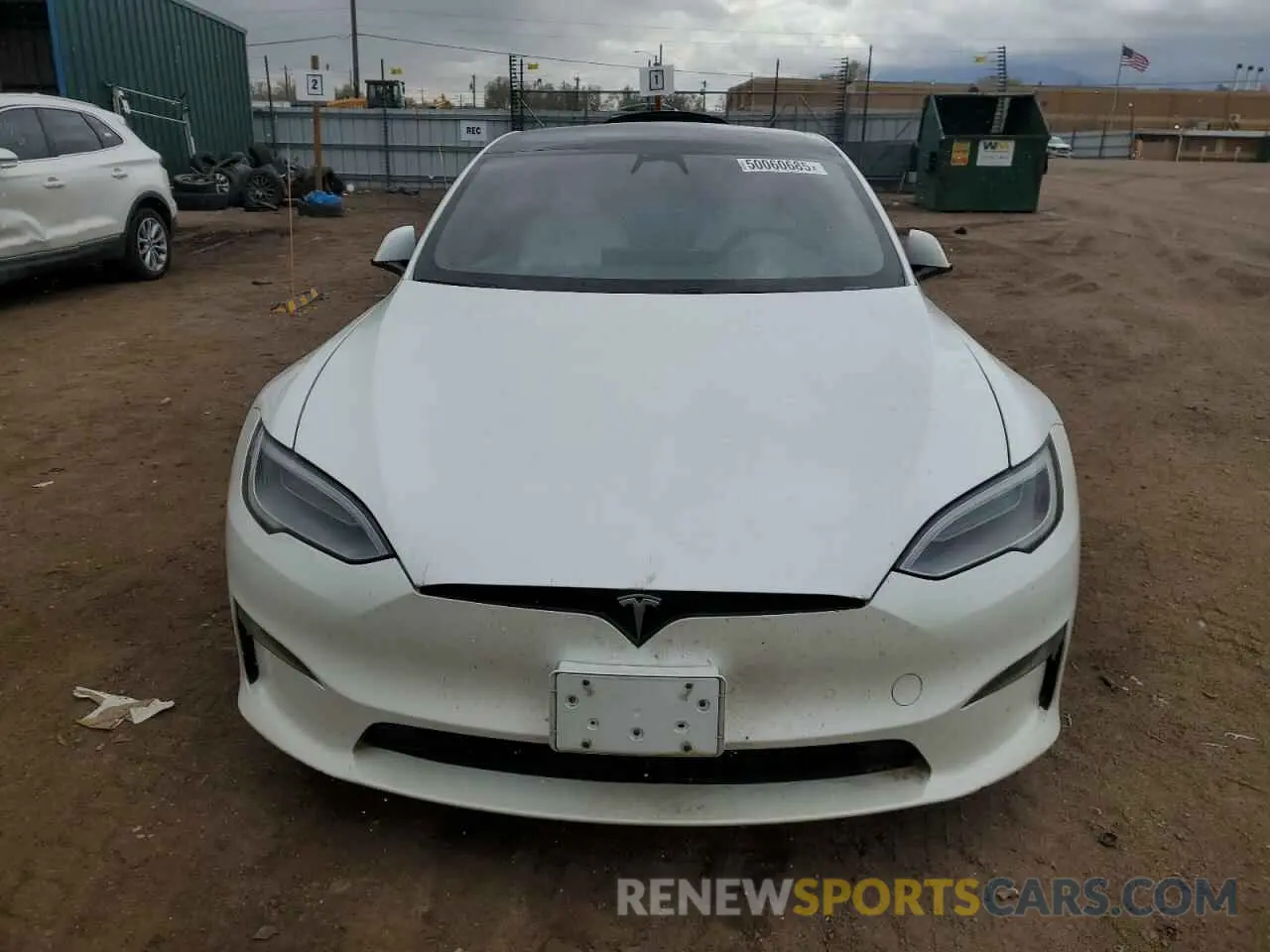 5 Фотография поврежденного автомобиля 5YJSA1E69NF461067 TESLA MODEL S 2022
