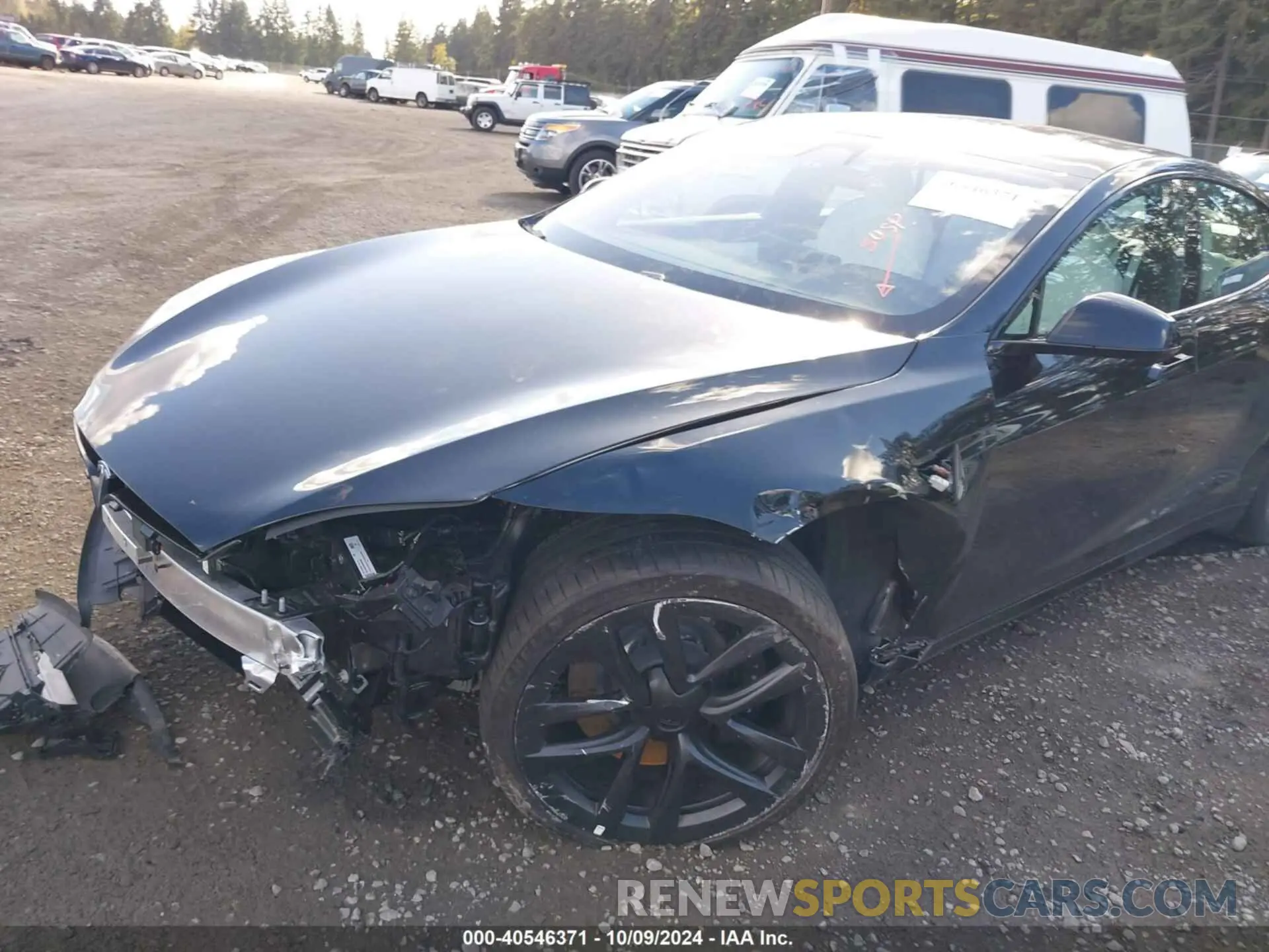 6 Photograph of a damaged car 5YJSA1E6XNF496698 TESLA MODEL S 2022