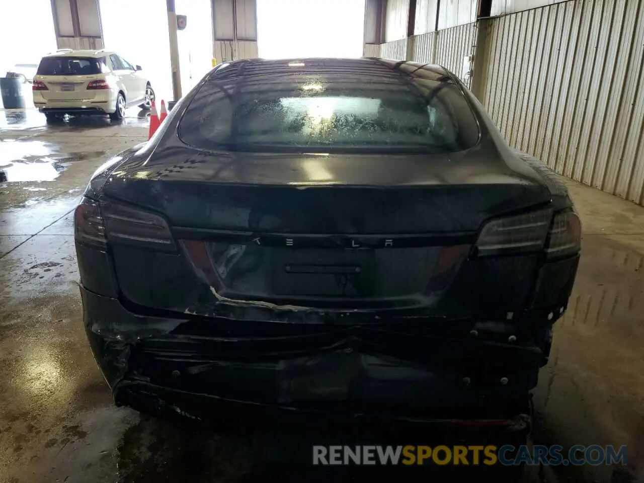 6 Photograph of a damaged car 5YJSA1E52PF527601 TESLA MODEL S 2023