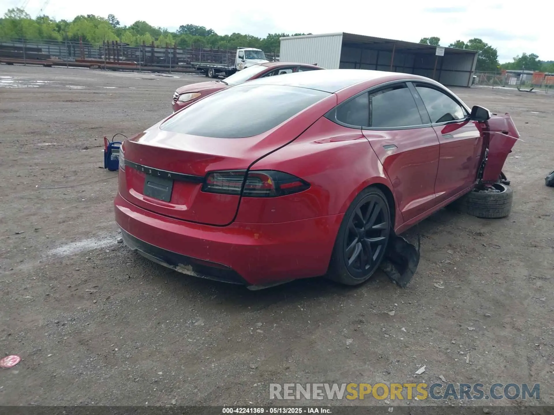 4 Фотография поврежденного автомобиля 5YJSA1E53PF516848 TESLA MODEL S 2023