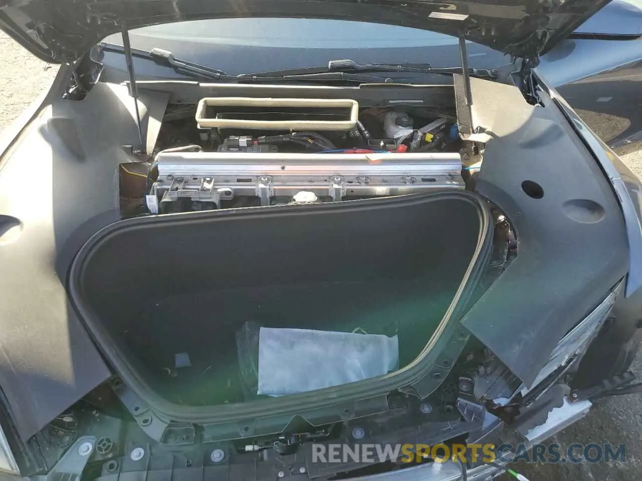 13 Photograph of a damaged car 5YJSA1E55PF522232 TESLA MODEL S 2023