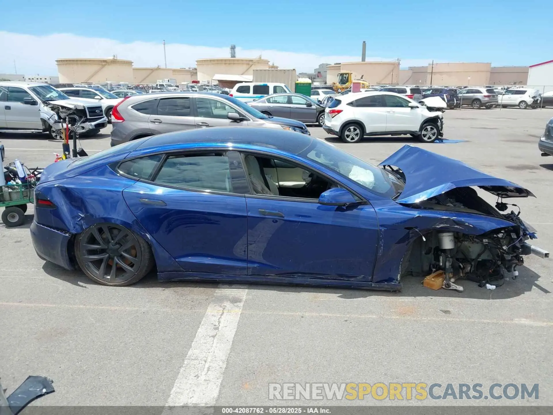 12 Photograph of a damaged car 5YJSA1E56PF500871 TESLA MODEL S 2023
