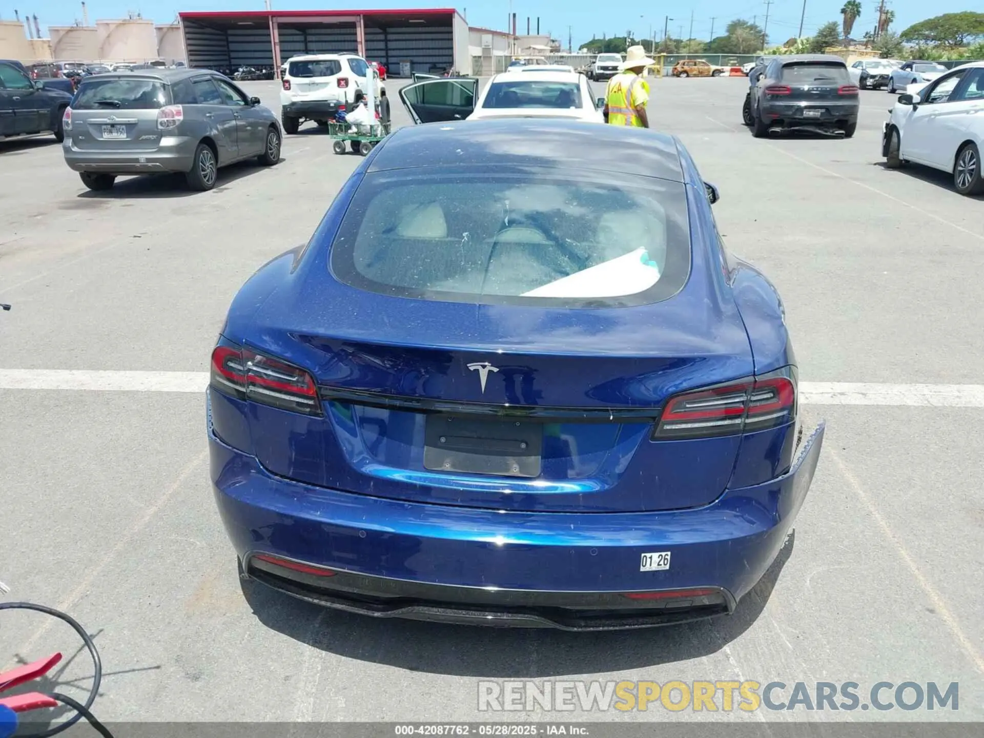 14 Photograph of a damaged car 5YJSA1E56PF500871 TESLA MODEL S 2023