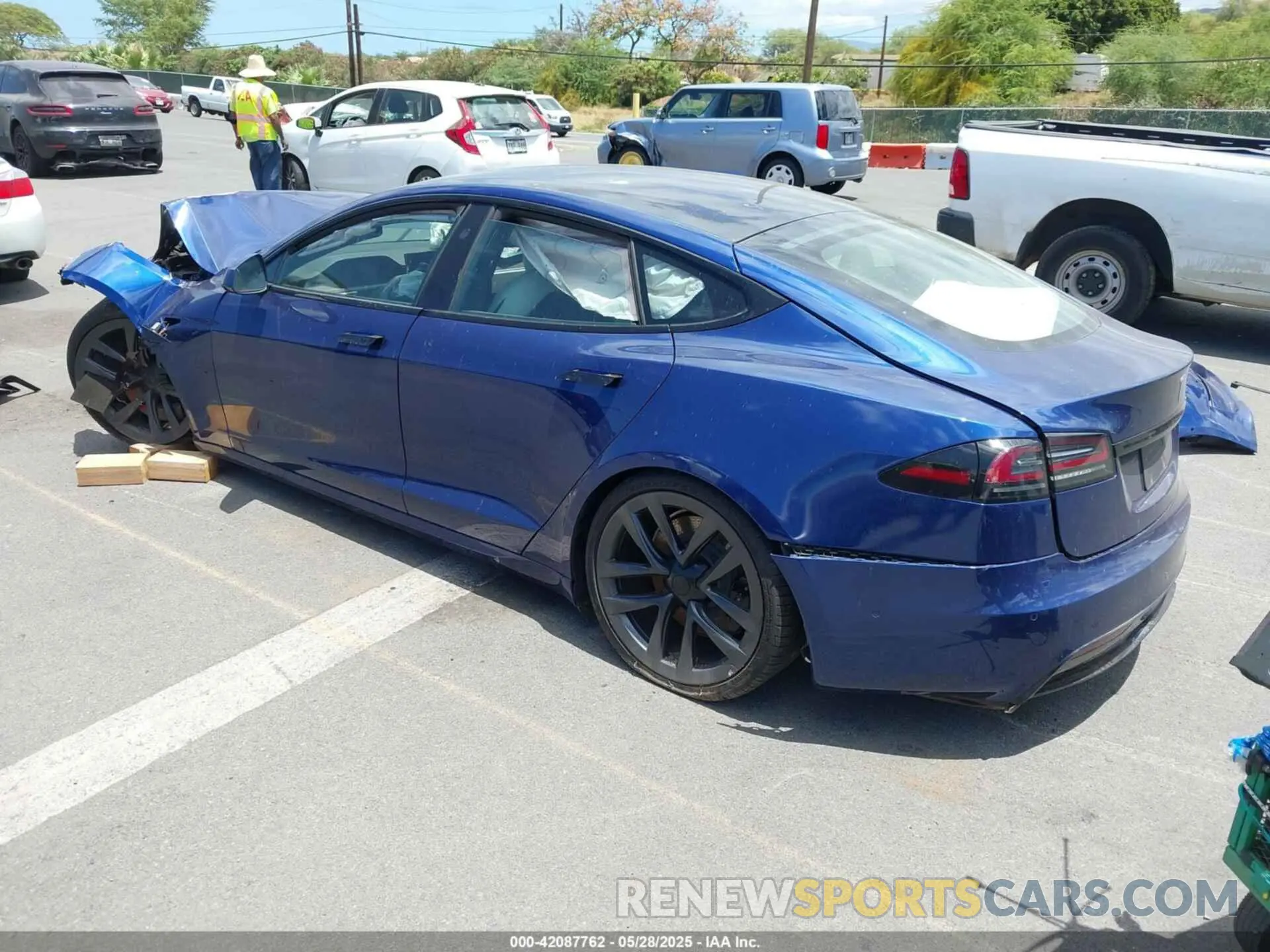 3 Photograph of a damaged car 5YJSA1E56PF500871 TESLA MODEL S 2023