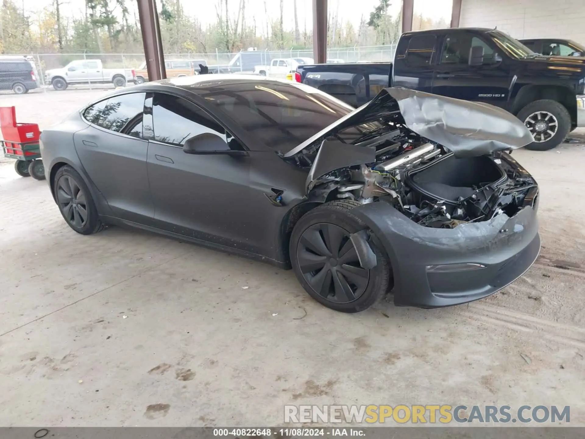 1 Photograph of a damaged car 5YJSA1E56PF530498 TESLA MODEL S 2023