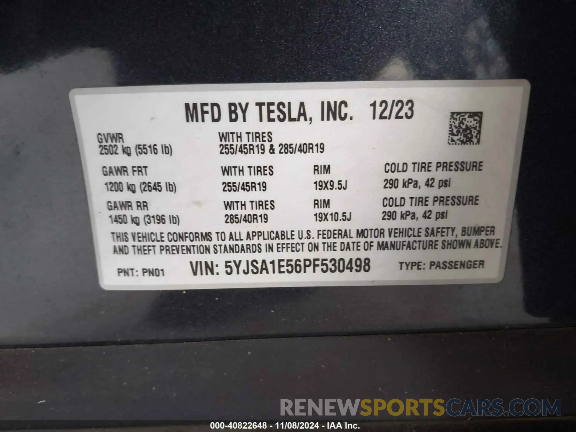 9 Photograph of a damaged car 5YJSA1E56PF530498 TESLA MODEL S 2023