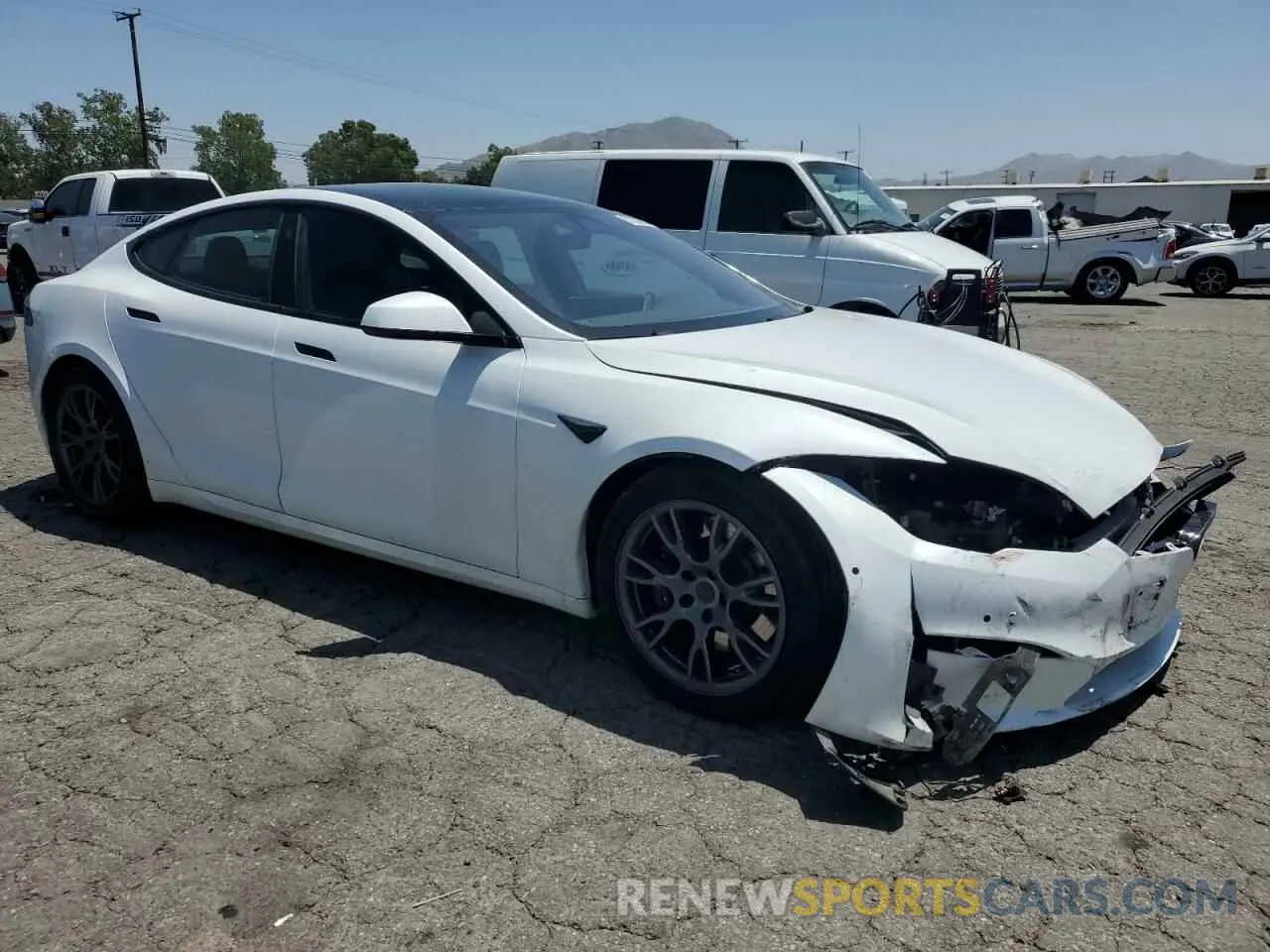 4 Фотография поврежденного автомобиля 5YJSA1E58PF500032 TESLA MODEL S 2023