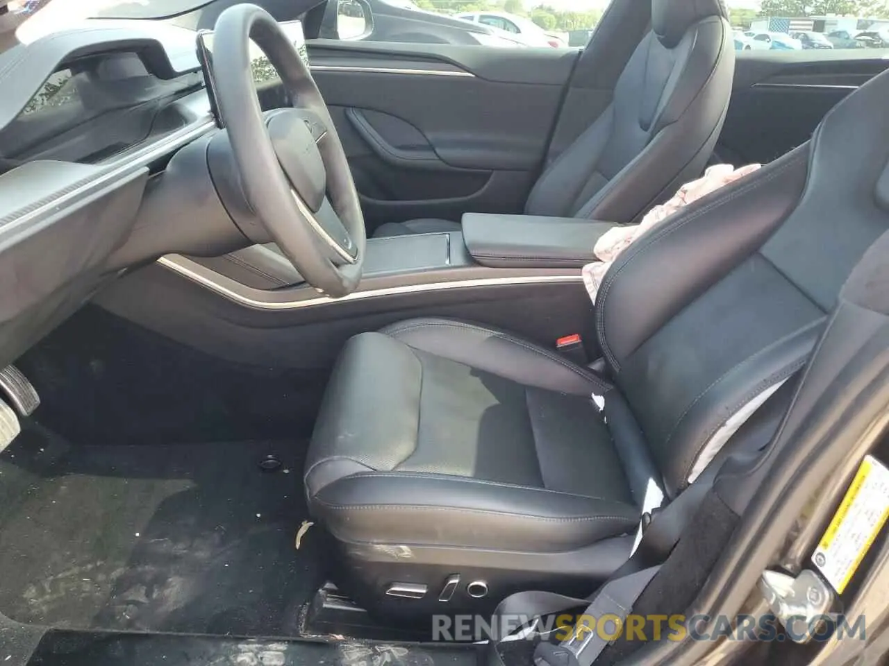 7 Photograph of a damaged car 5YJSA1E58PF526873 TESLA MODEL S 2023