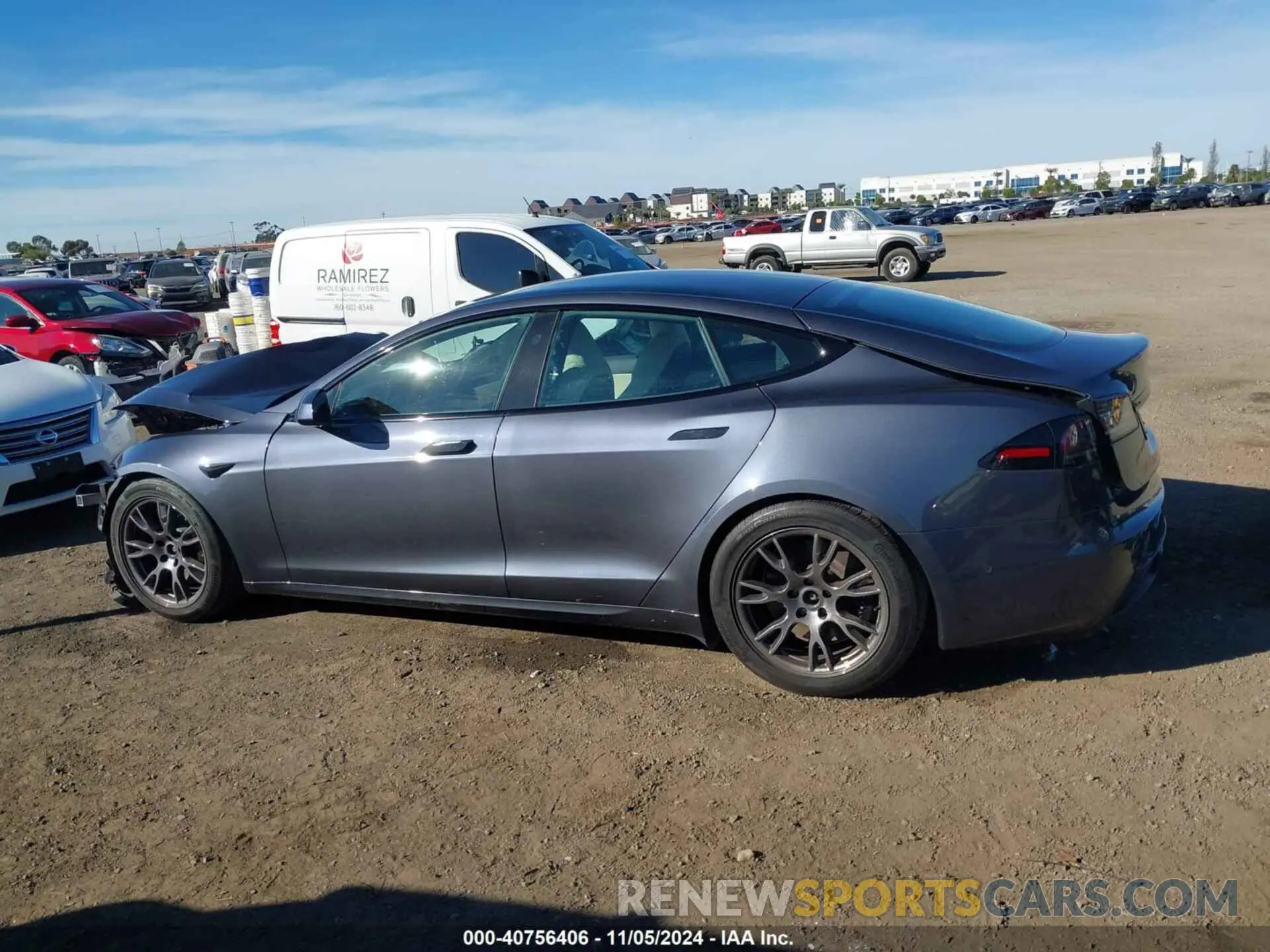 15 Фотография поврежденного автомобиля 5YJSA1E5XPF500341 TESLA MODEL S 2023