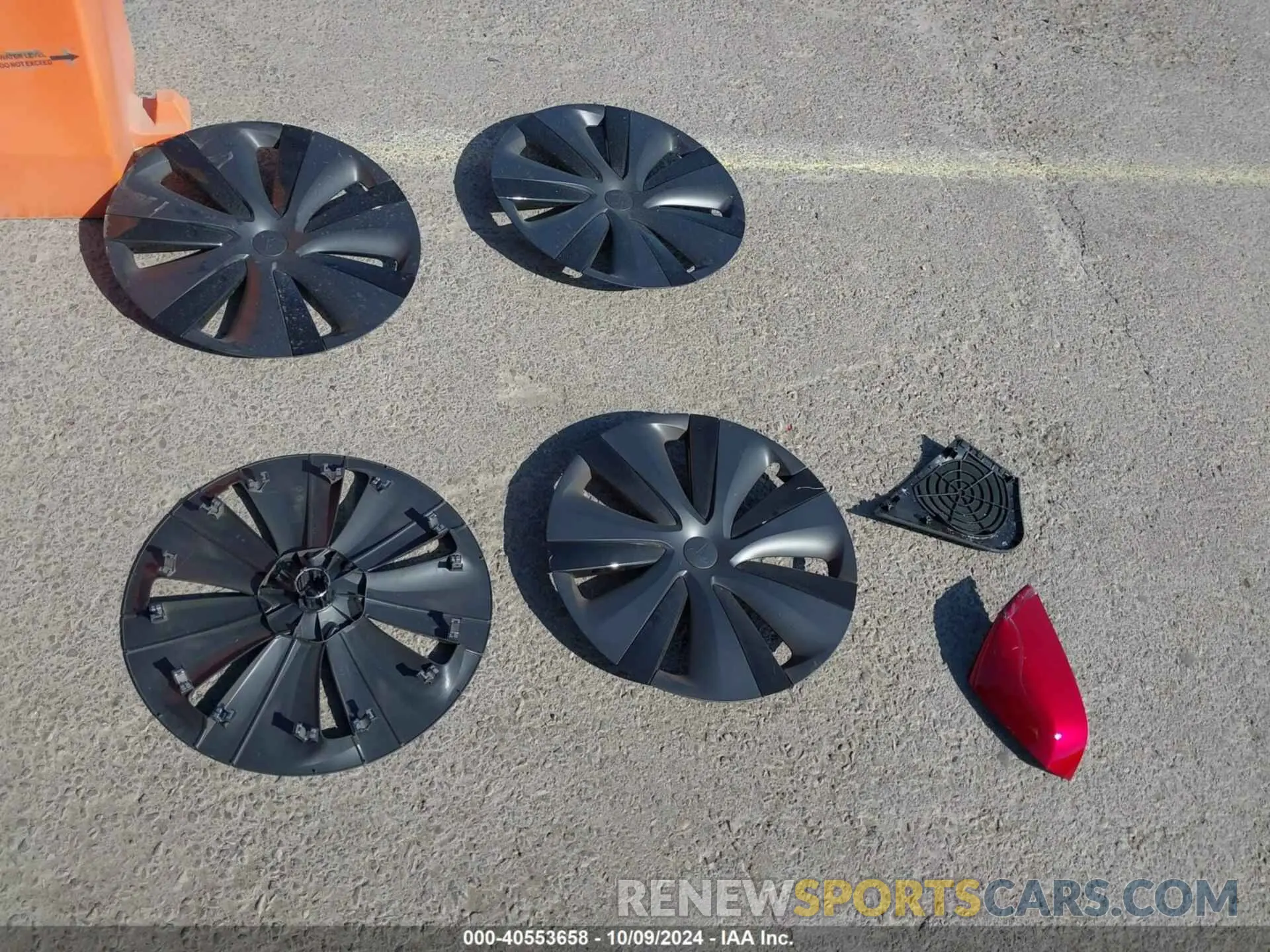 12 Photograph of a damaged car 5YJSA1E5XPF522145 TESLA MODEL S 2023