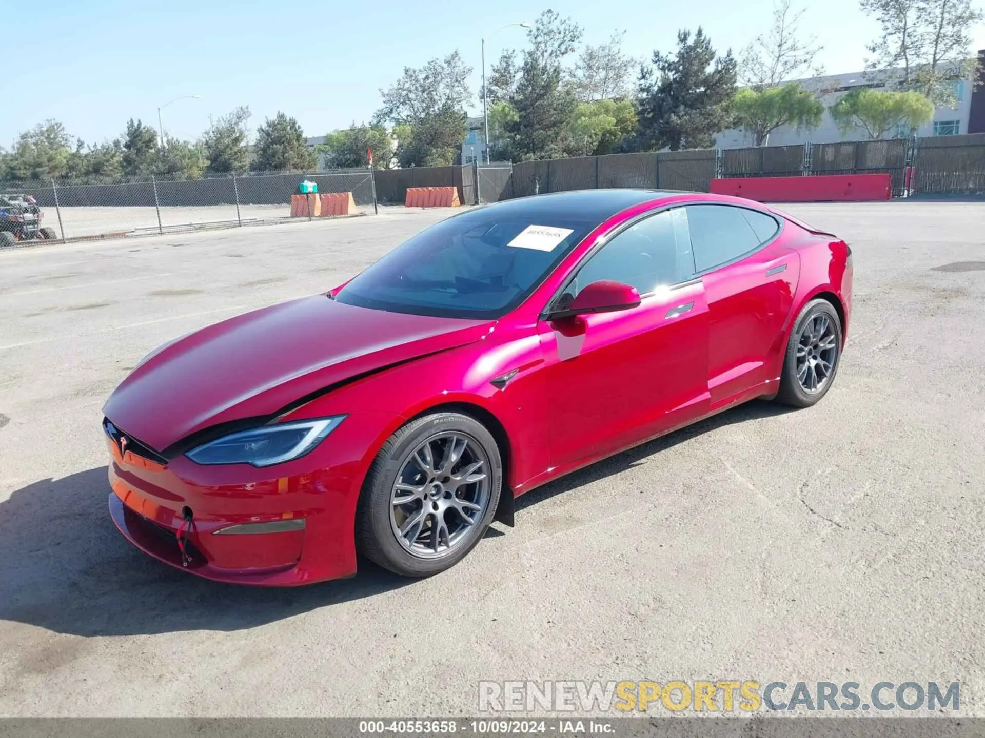 2 Photograph of a damaged car 5YJSA1E5XPF522145 TESLA MODEL S 2023