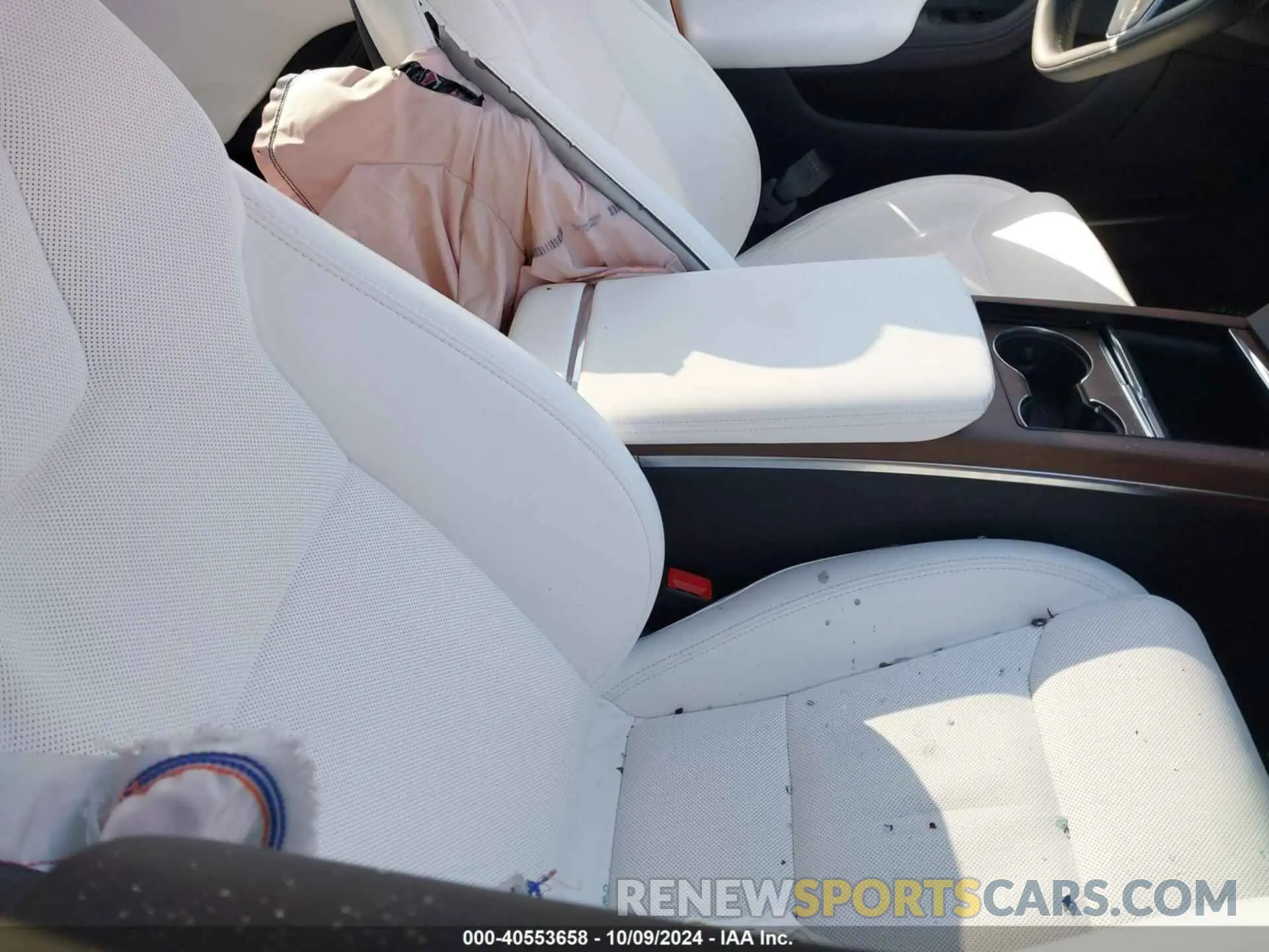 5 Photograph of a damaged car 5YJSA1E5XPF522145 TESLA MODEL S 2023