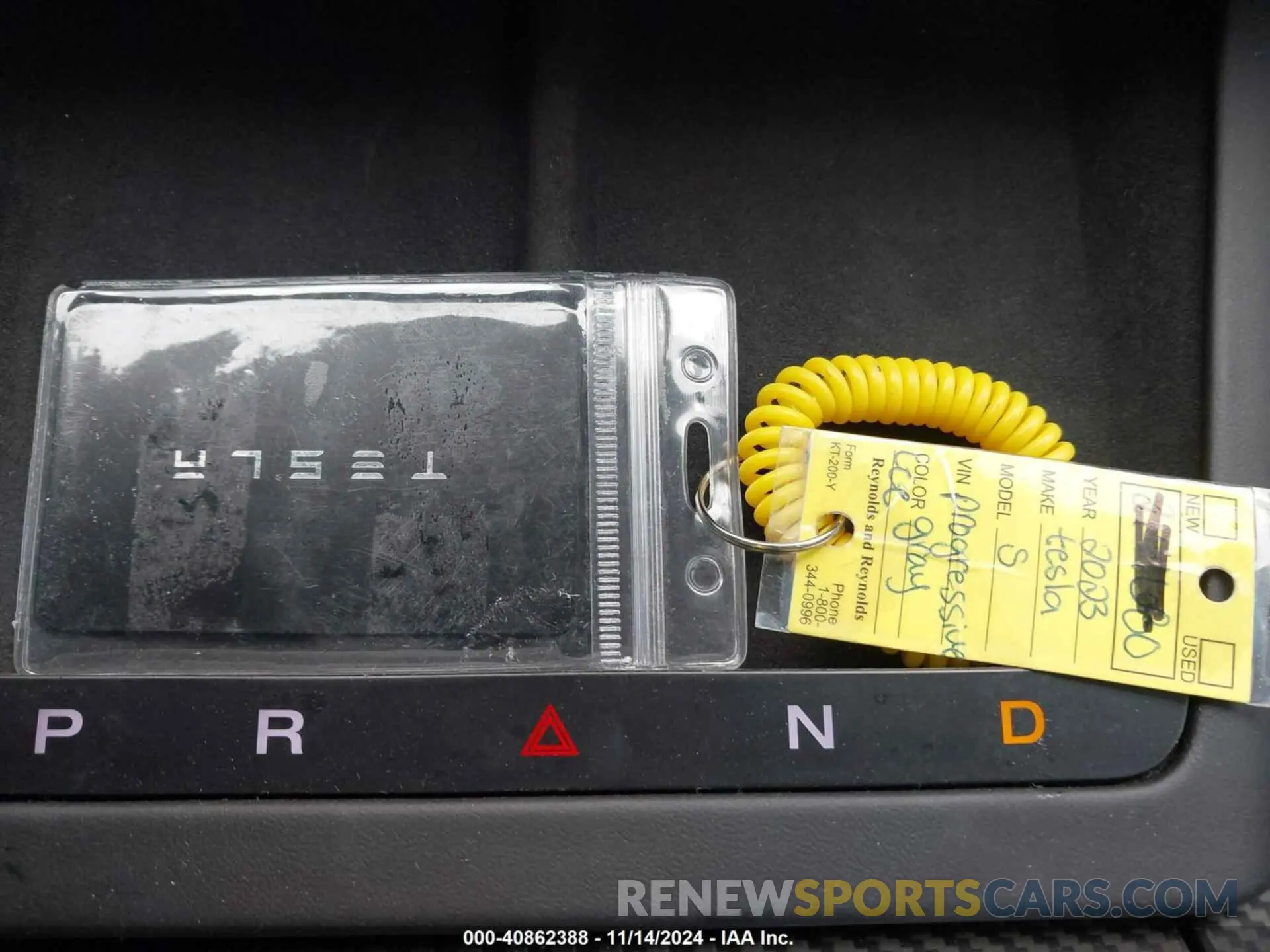 11 Фотография поврежденного автомобиля 5YJSA1E63PF502862 TESLA MODEL S 2023