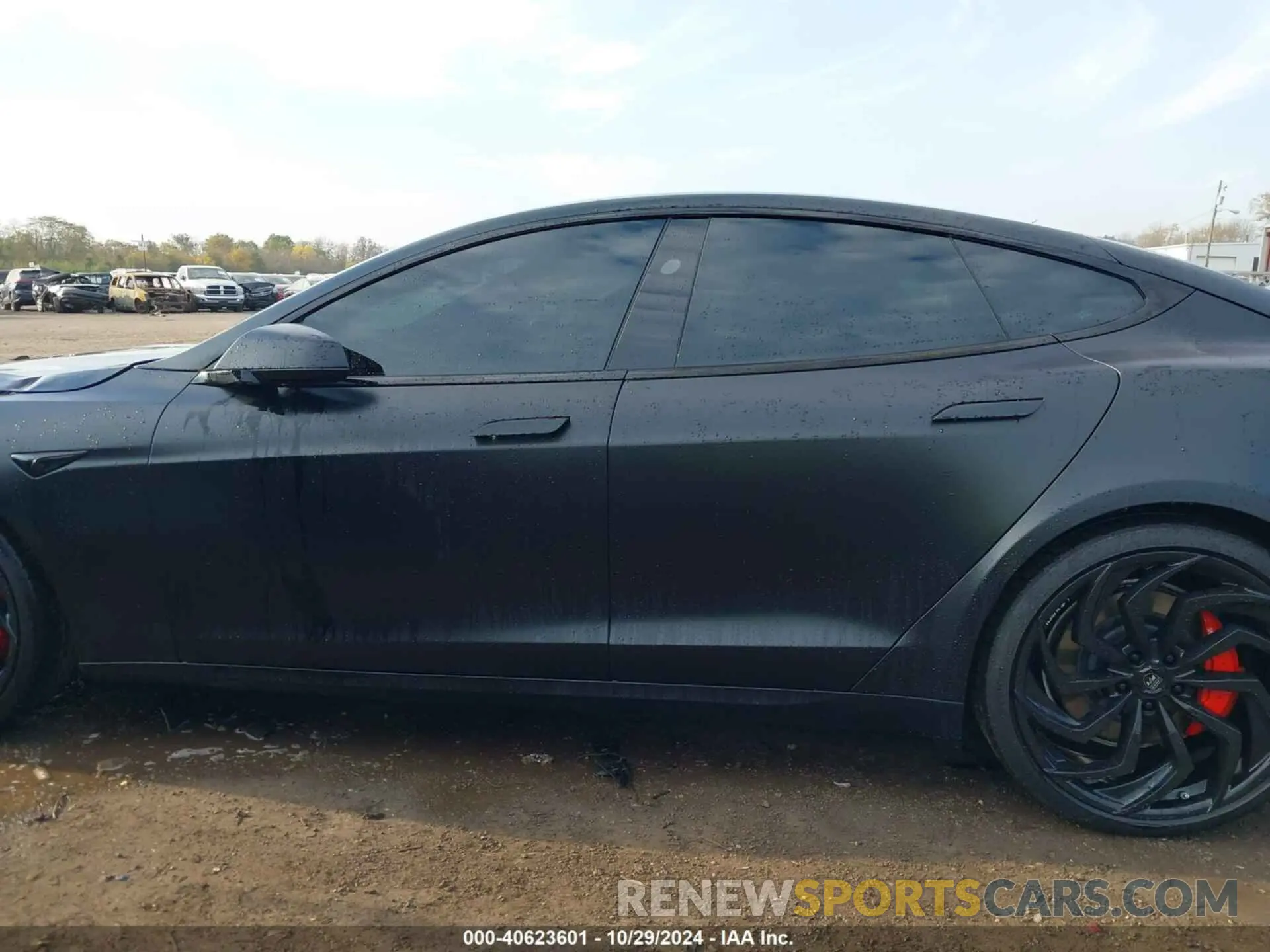 14 Фотография поврежденного автомобиля 5YJSA1E63PF530774 TESLA MODEL S 2023