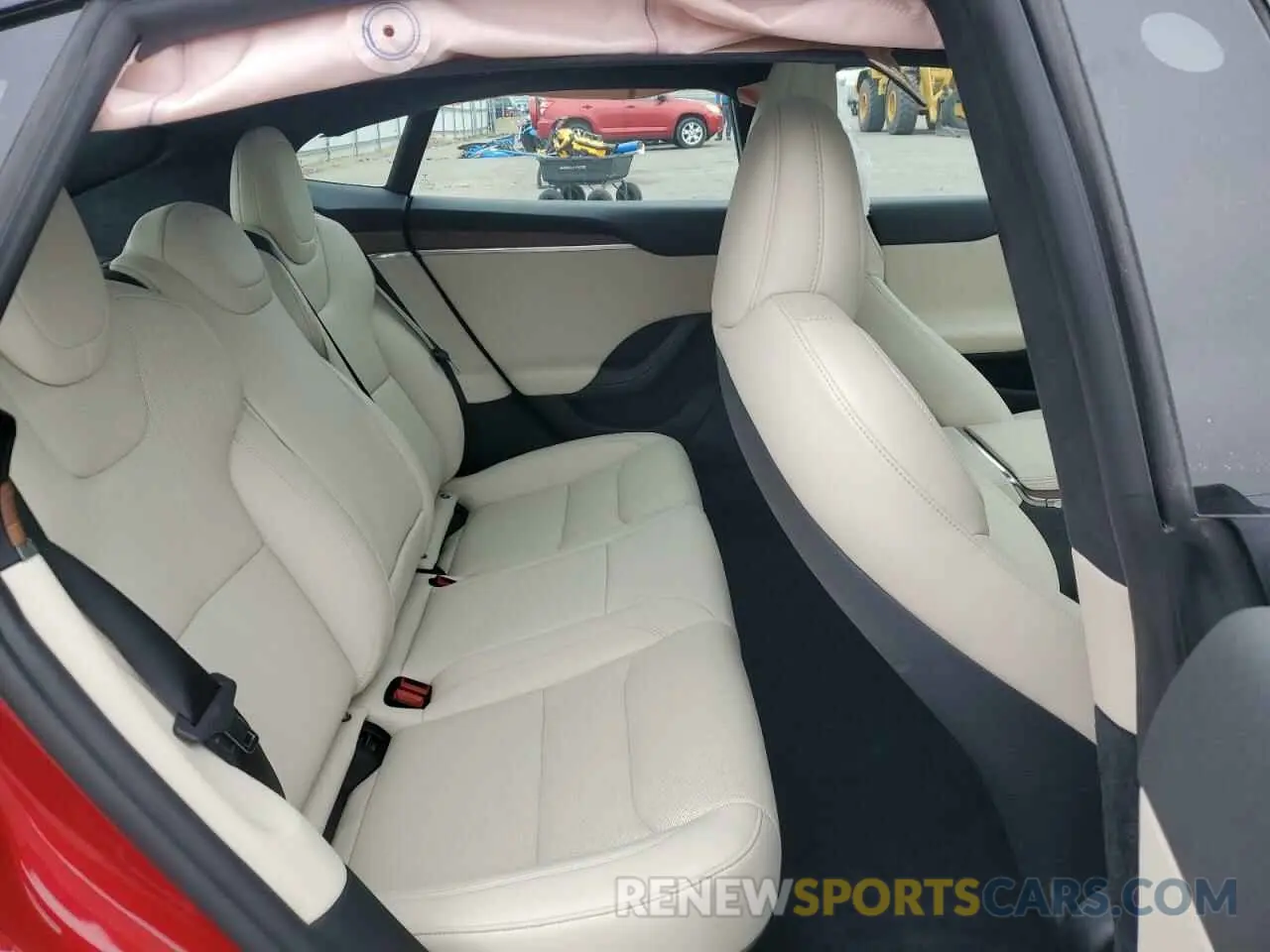 10 Photograph of a damaged car 5YJSA1E54RF542748 TESLA MODEL S 2024