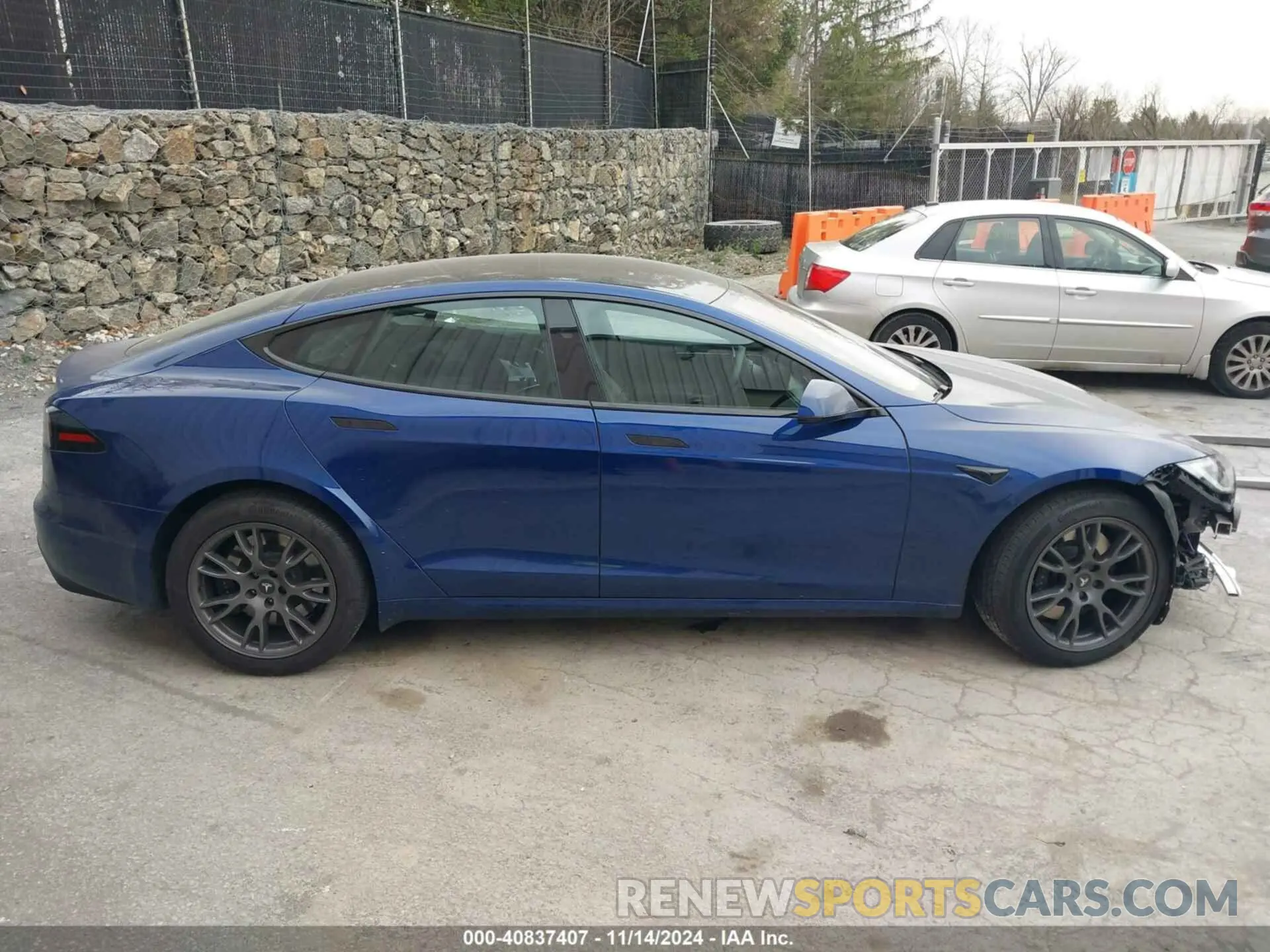 13 Фотография поврежденного автомобиля 5YJSA1E55RF535968 TESLA MODEL S 2024
