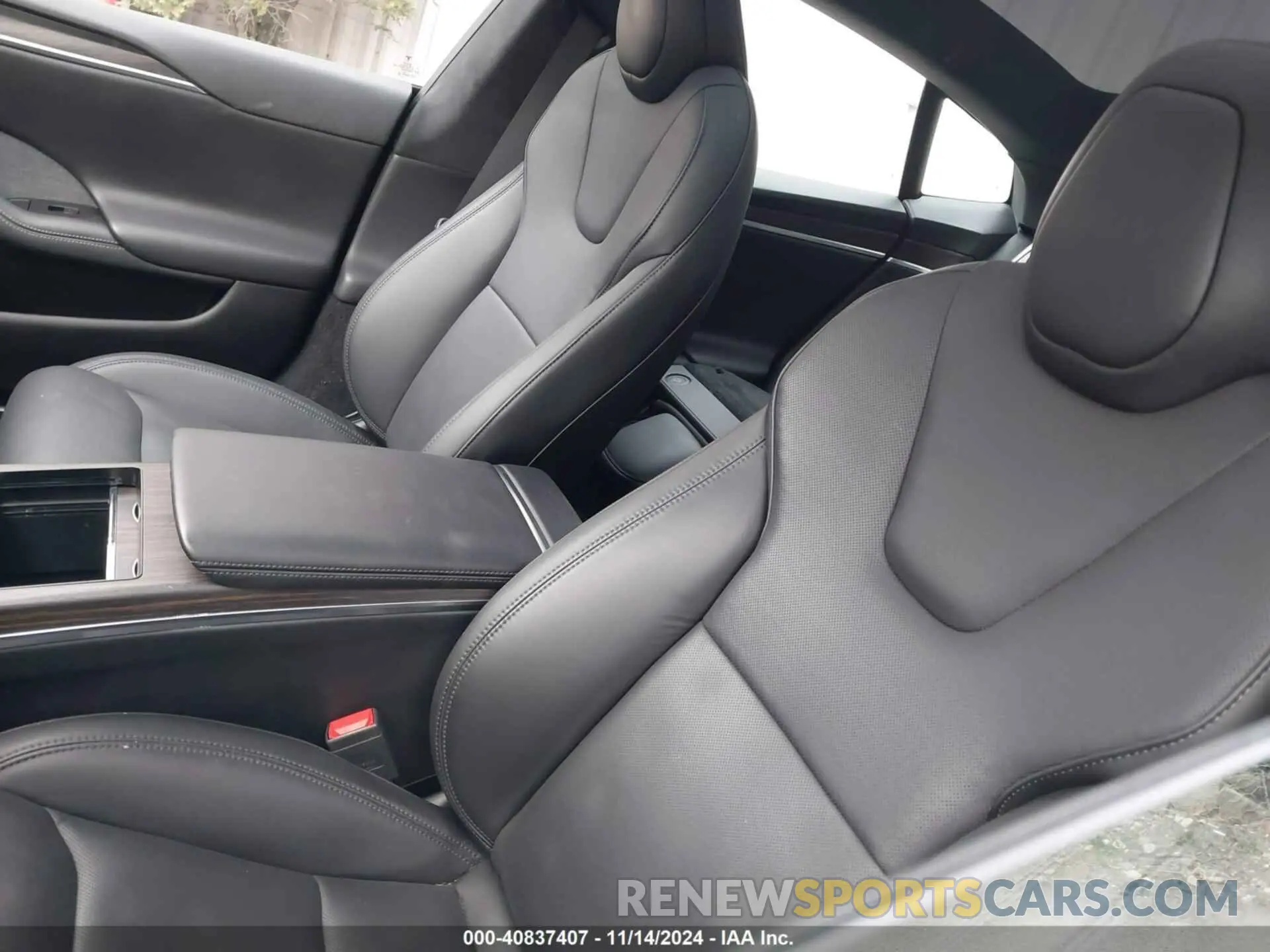 8 Фотография поврежденного автомобиля 5YJSA1E55RF535968 TESLA MODEL S 2024