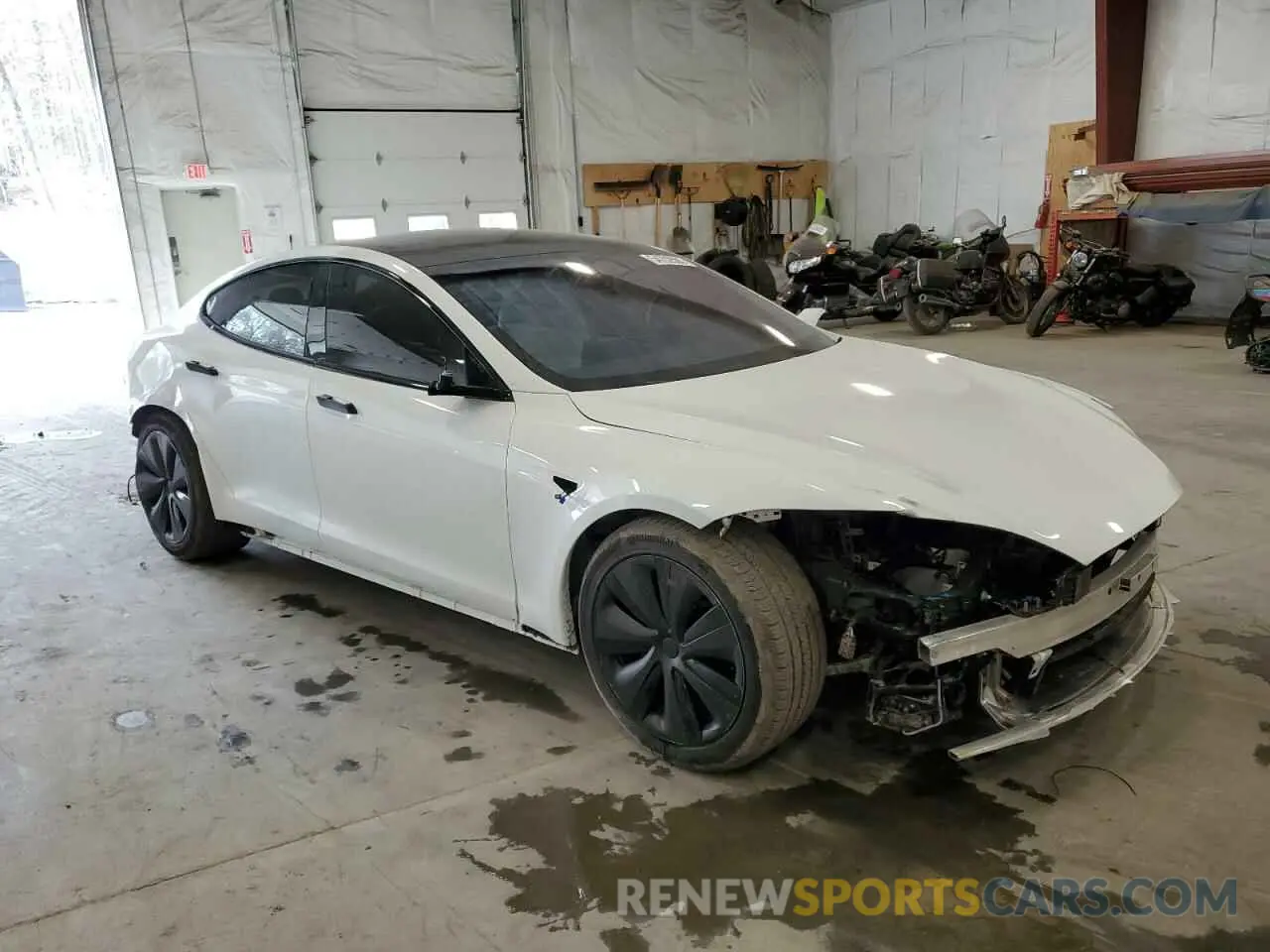 4 Фотография поврежденного автомобиля 5YJSA1E56RF538488 TESLA MODEL S 2024