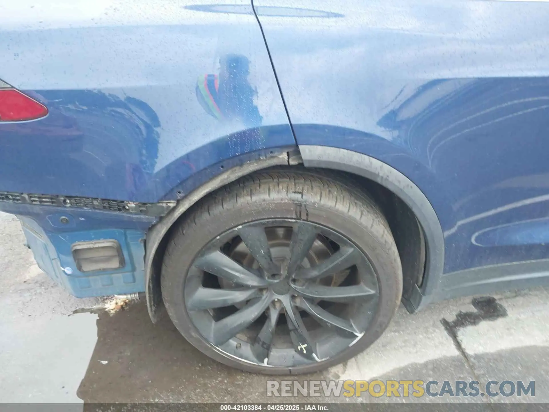 22 Фотография поврежденного автомобиля 5YJXCAE21KF196699 TESLA MODEL X 2019
