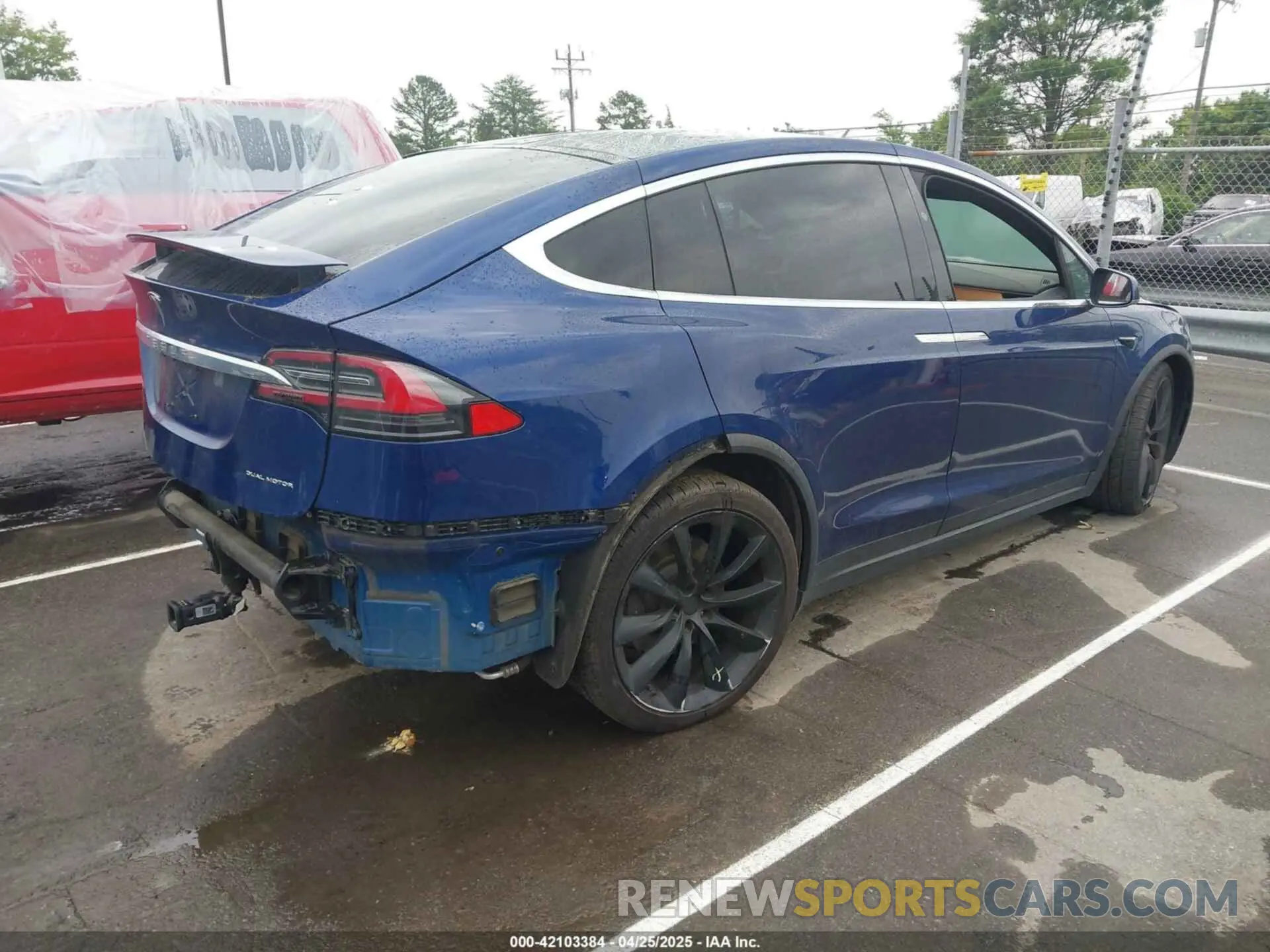 4 Фотография поврежденного автомобиля 5YJXCAE21KF196699 TESLA MODEL X 2019