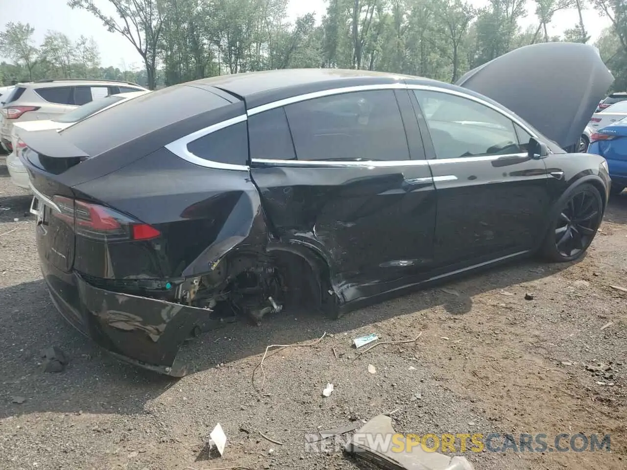 3 Фотография поврежденного автомобиля 5YJXCAE22KF192032 TESLA MODEL X 2019