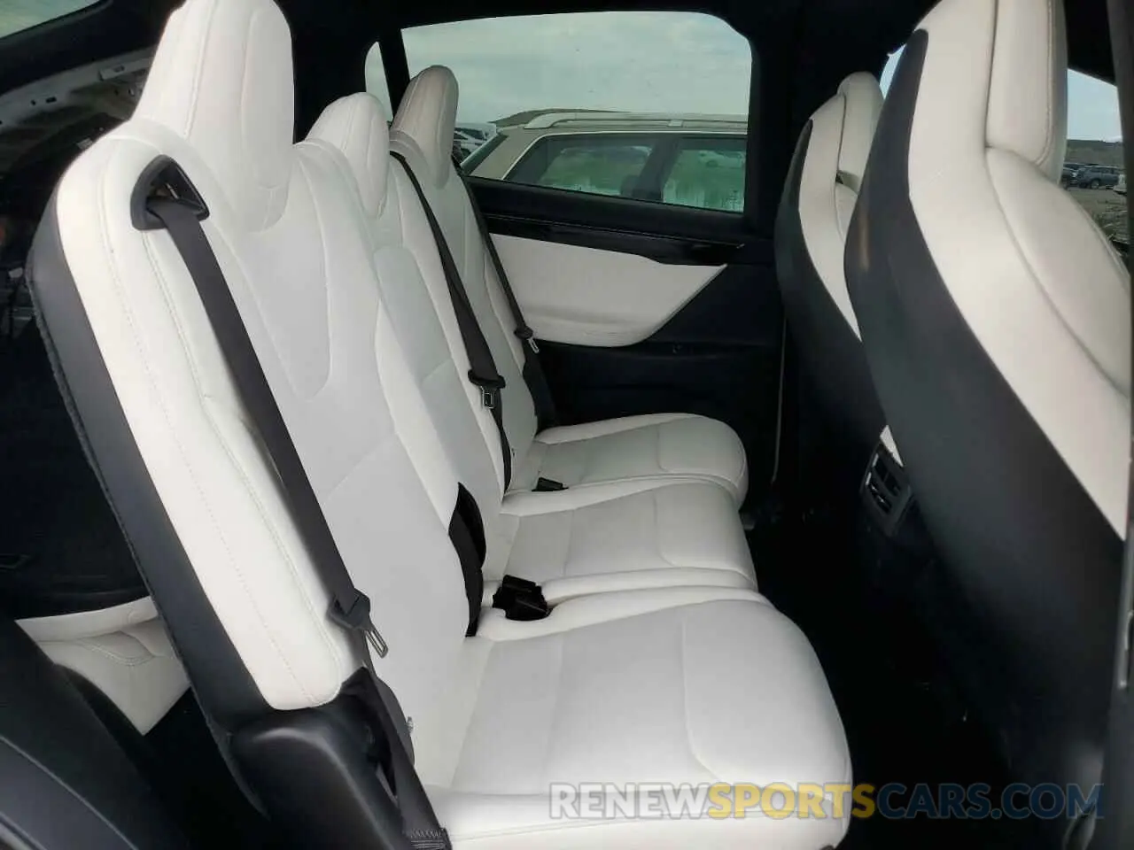 11 Фотография поврежденного автомобиля 5YJXCAE24KF204035 TESLA MODEL X 2019