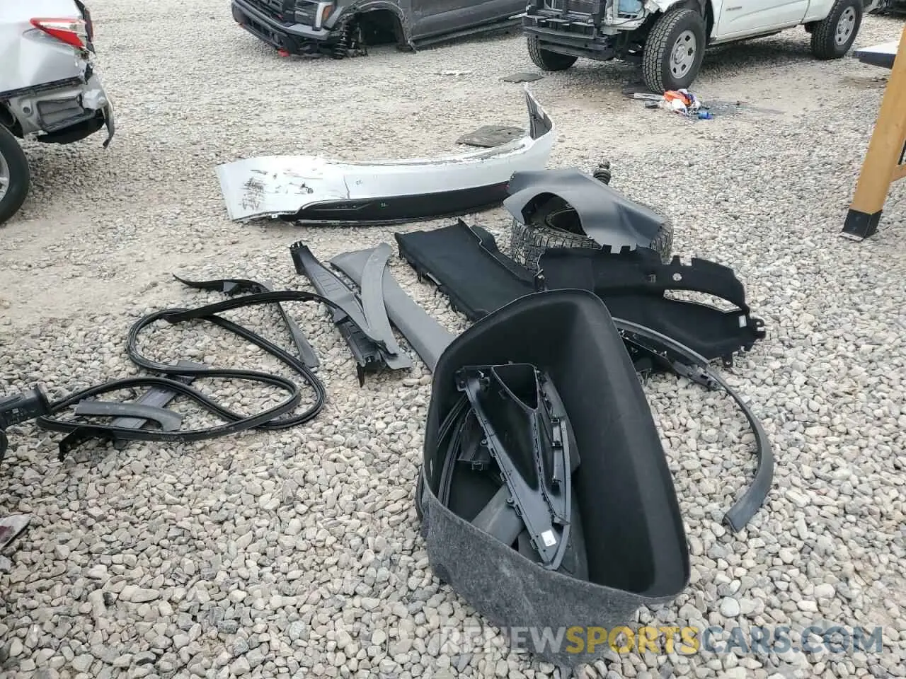 13 Фотография поврежденного автомобиля 5YJXCAE24KF204035 TESLA MODEL X 2019