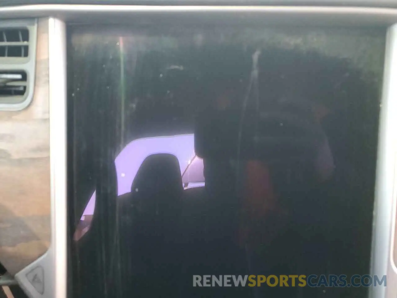 9 Photograph of a damaged car 5YJXCAE25KF151281 TESLA MODEL X 2019