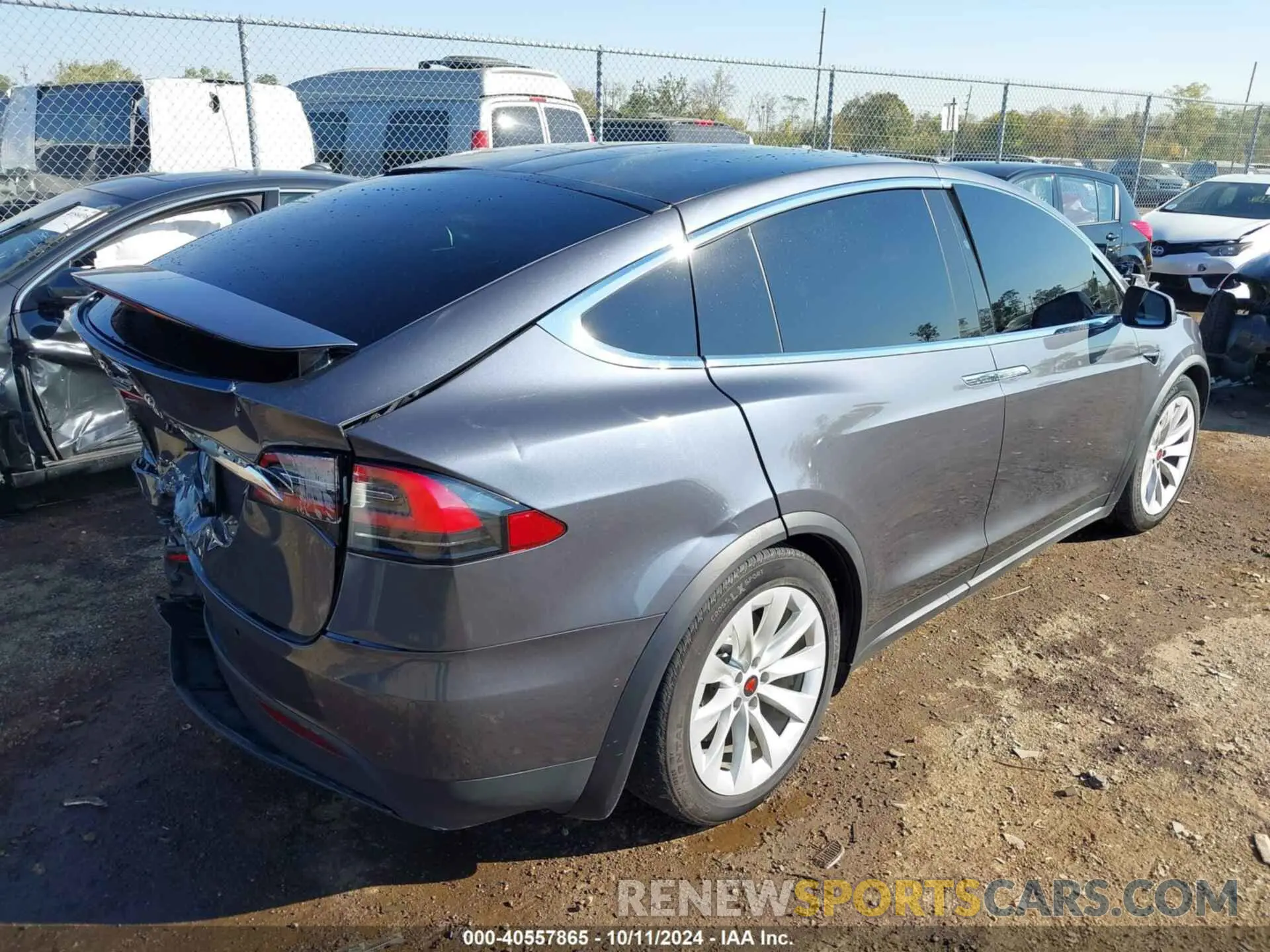 4 Photograph of a damaged car 5YJXCBE22KF151731 TESLA MODEL X 2019