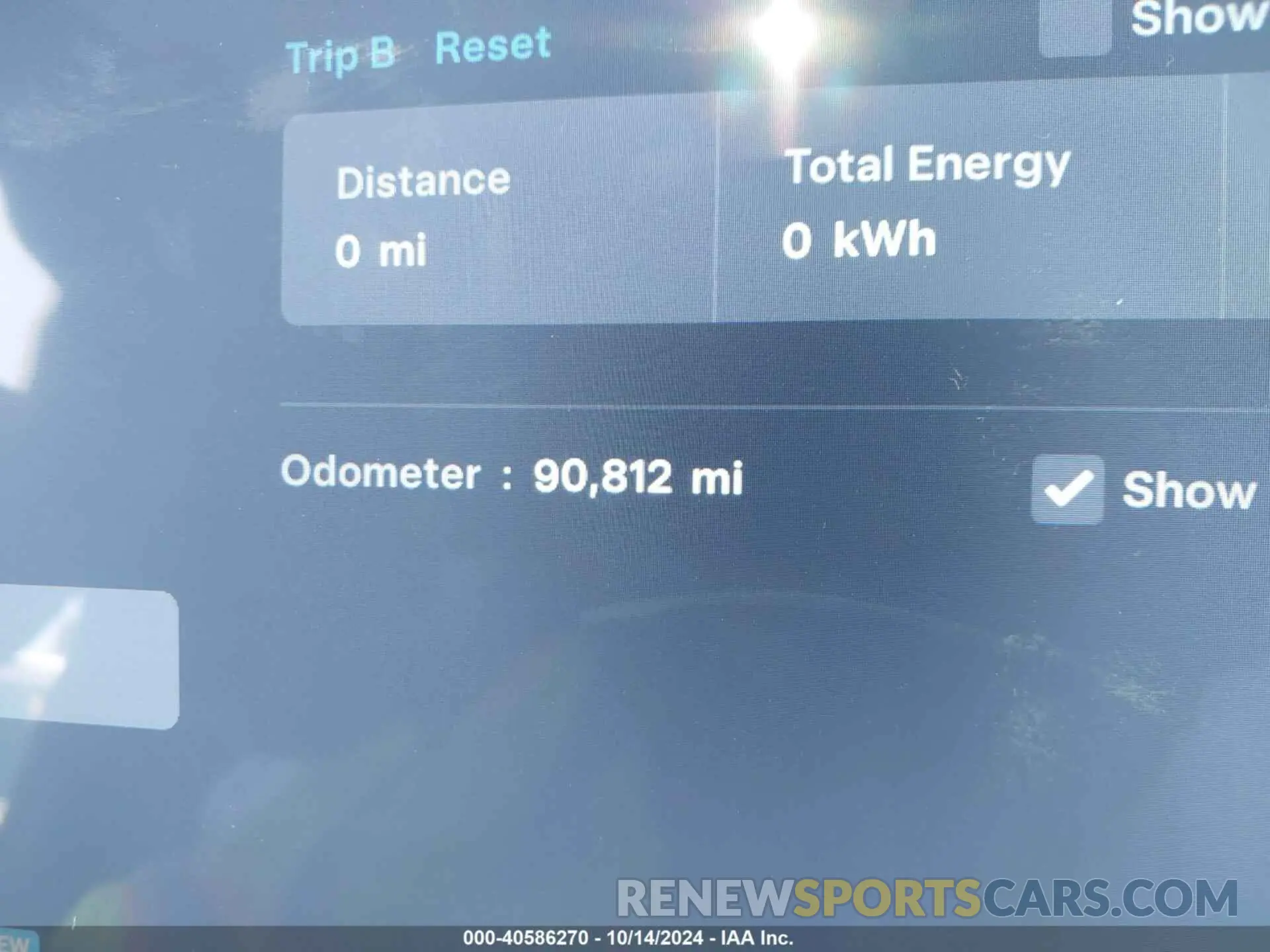 16 Photograph of a damaged car 5YJXCBE22KF180212 TESLA MODEL X 2019