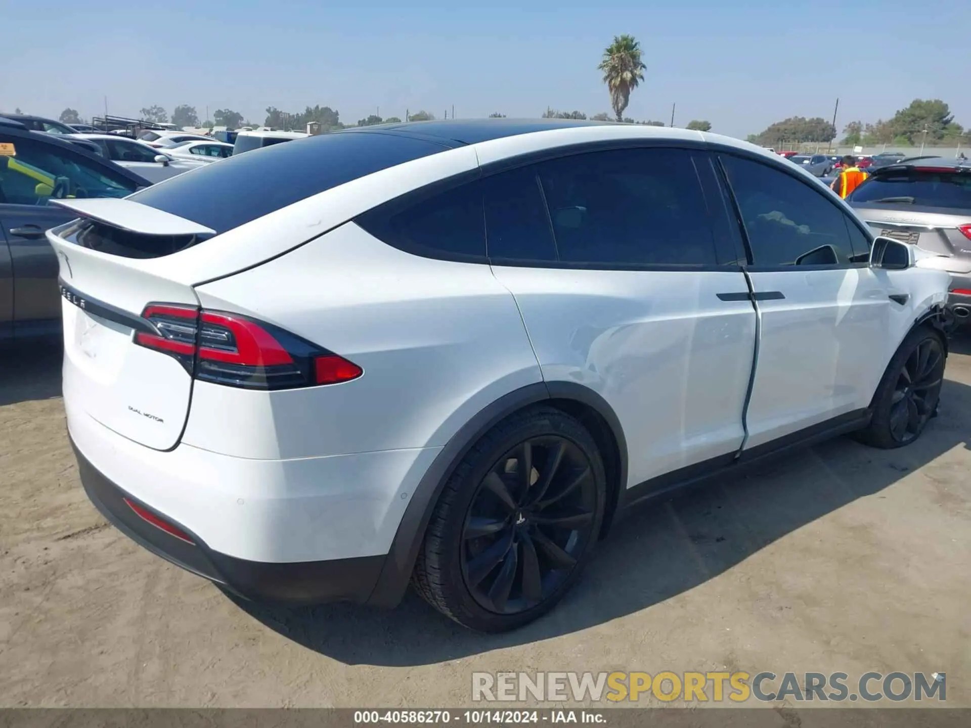 4 Photograph of a damaged car 5YJXCBE22KF180212 TESLA MODEL X 2019