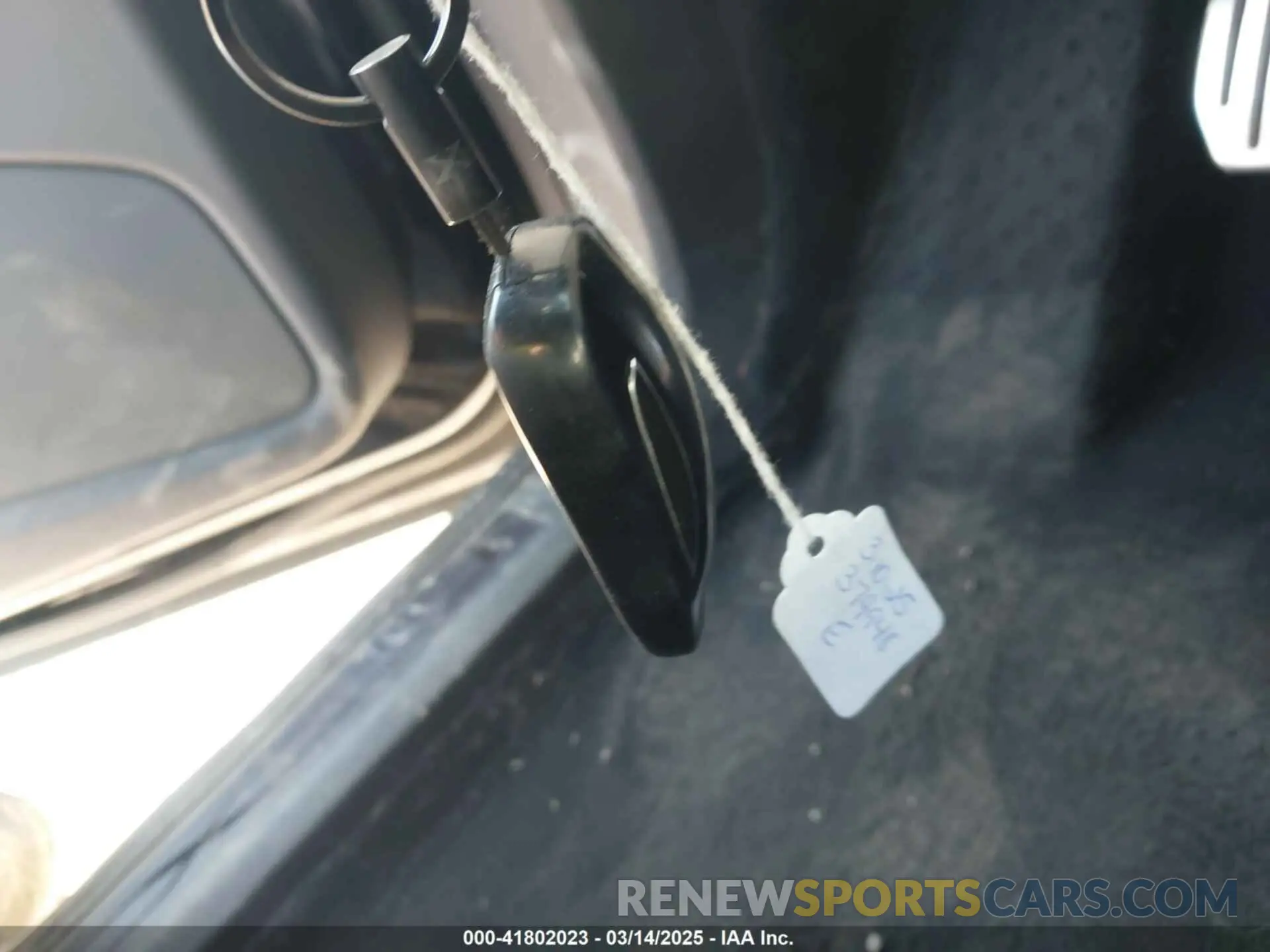 11 Photograph of a damaged car 5YJXCBE22KF184504 TESLA MODEL X 2019