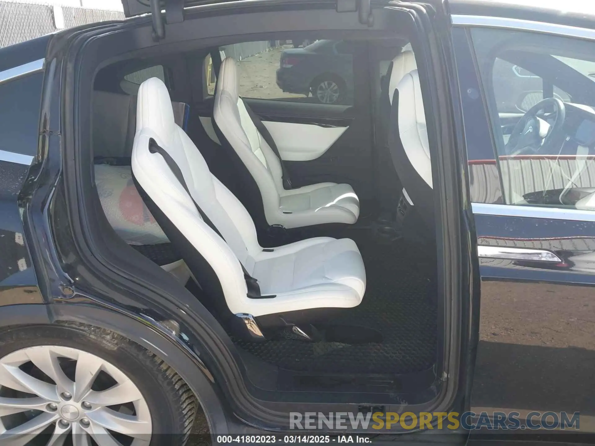 8 Photograph of a damaged car 5YJXCBE22KF184504 TESLA MODEL X 2019