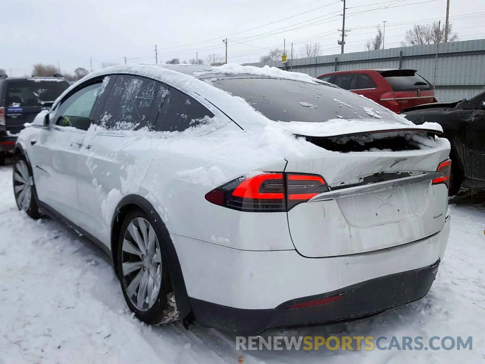 3 Фотография поврежденного автомобиля 5YJXCBE23KF180607 TESLA MODEL X 2019