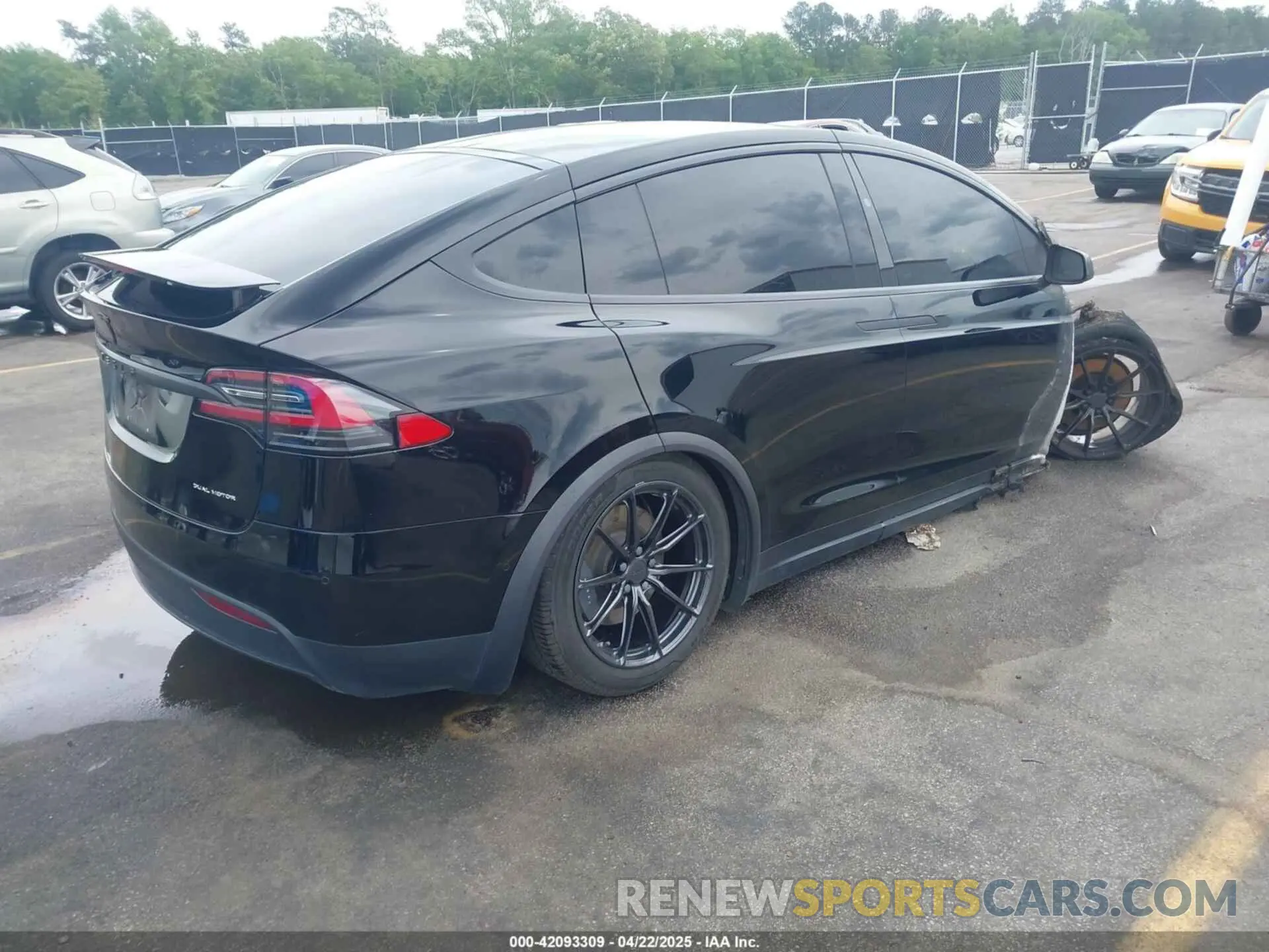 4 Фотография поврежденного автомобиля 5YJXCBE23KF183815 TESLA MODEL X 2019