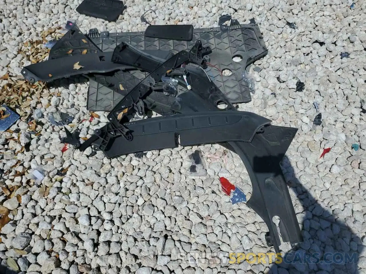 15 Photograph of a damaged car 5YJXCBE25KF211310 TESLA MODEL X 2019